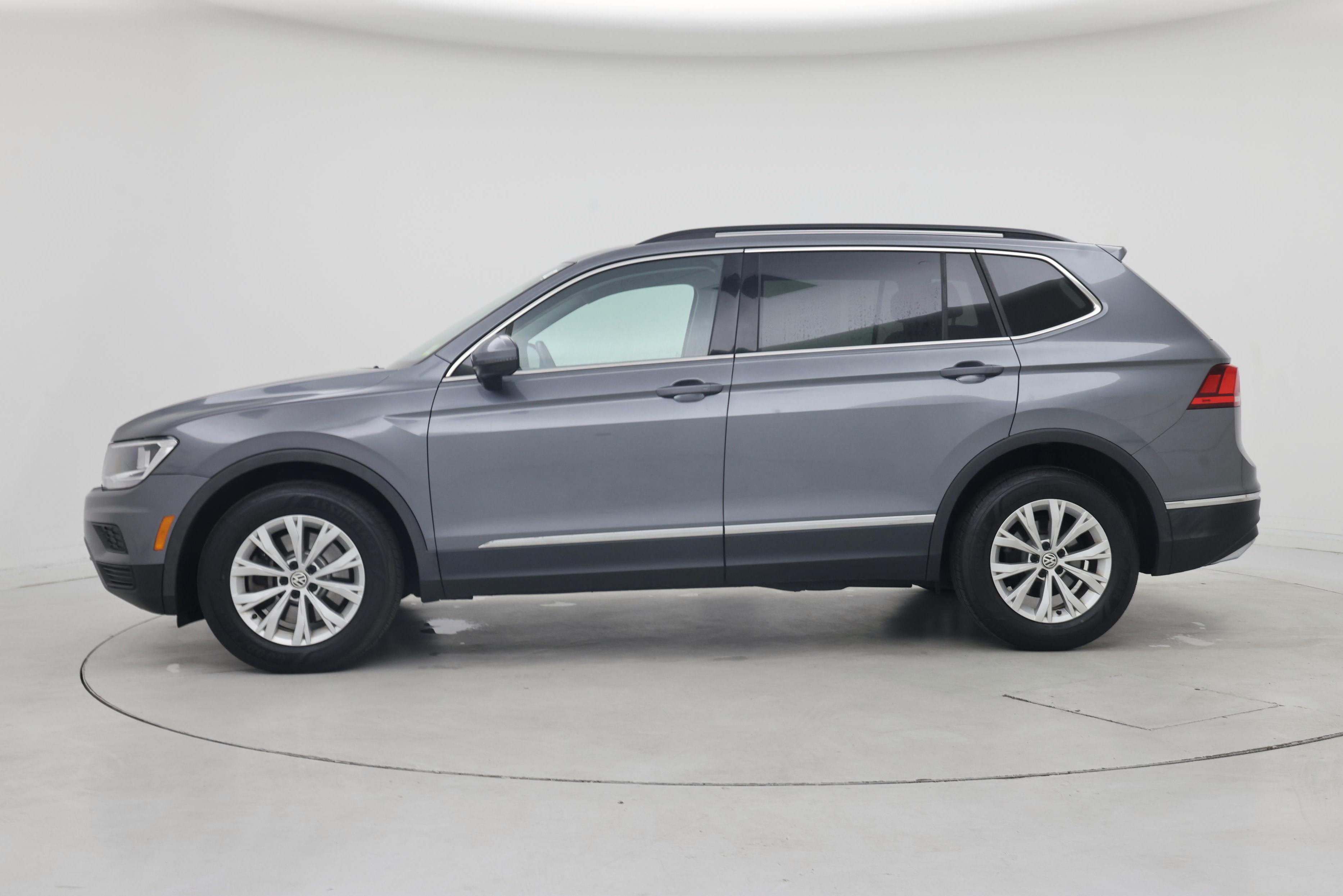 Thumbnail: 2018 Volkswagen Tiguan - 3