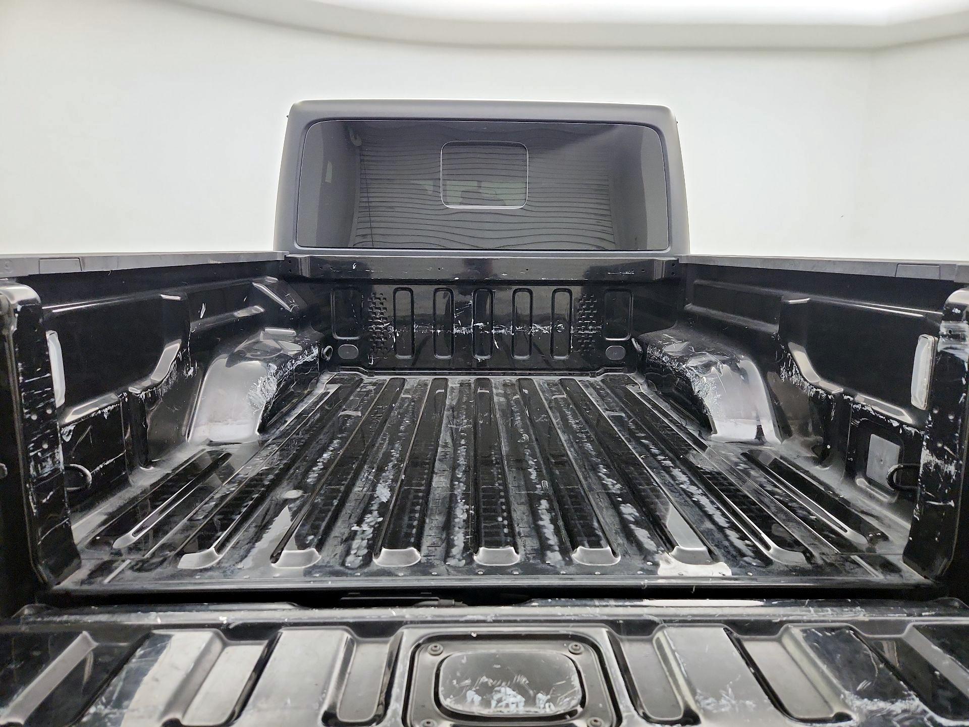 Thumbnail: 2021 Jeep Gladiator - 20
