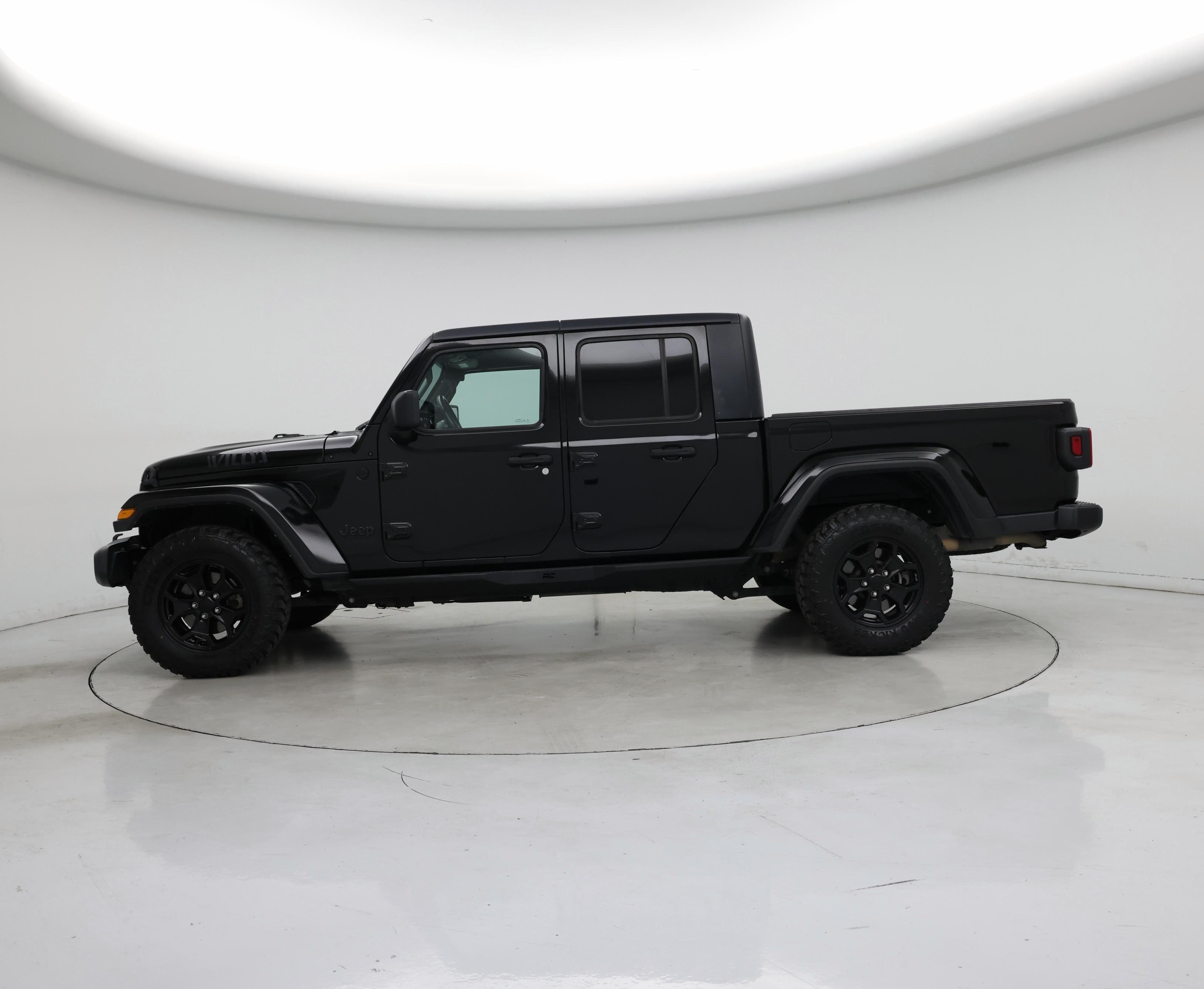 Thumbnail: 2021 Jeep Gladiator - 3