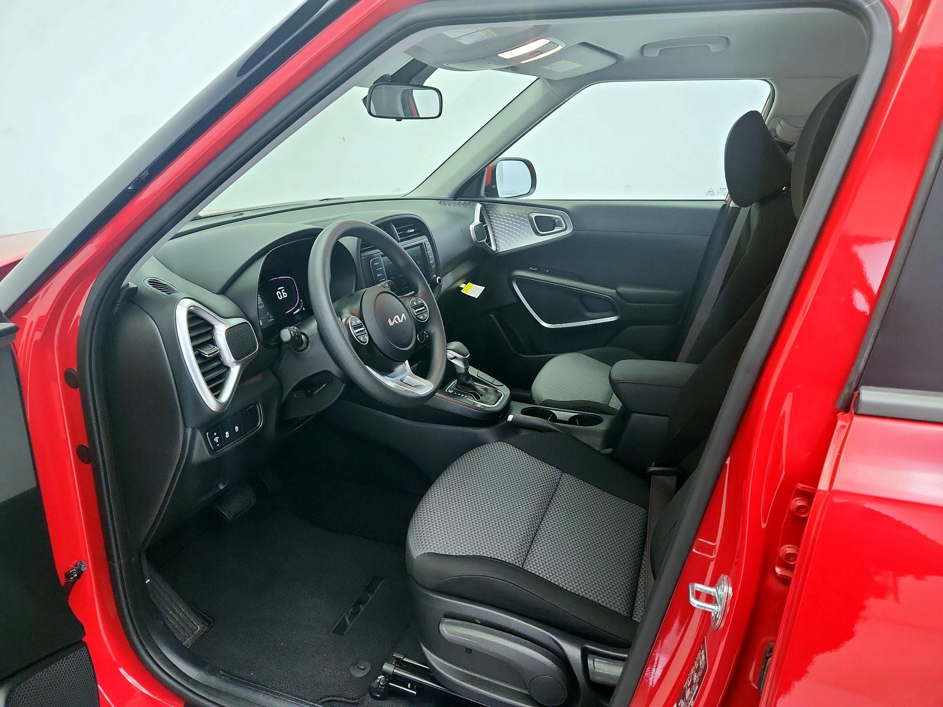 Thumbnail: 2023 Kia Soul - 11