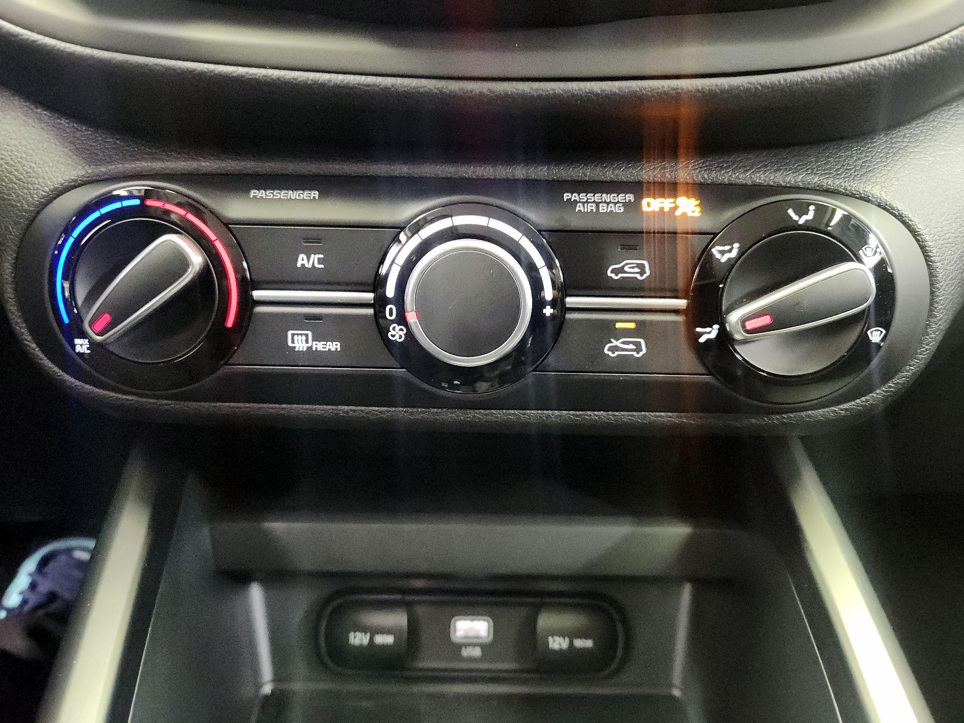Thumbnail: 2023 Kia Soul - 16