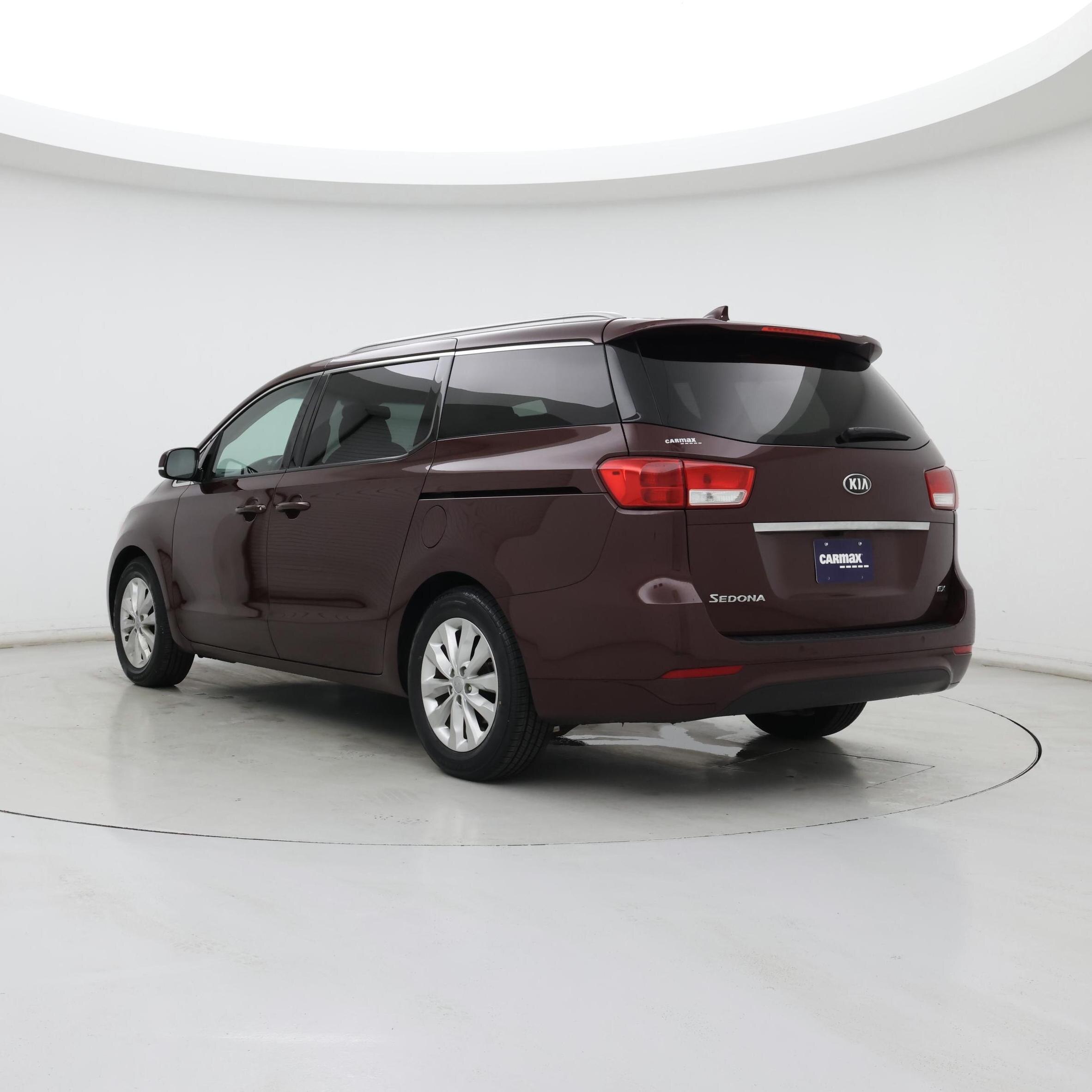 Thumbnail: 2016 Kia Sedona - 2