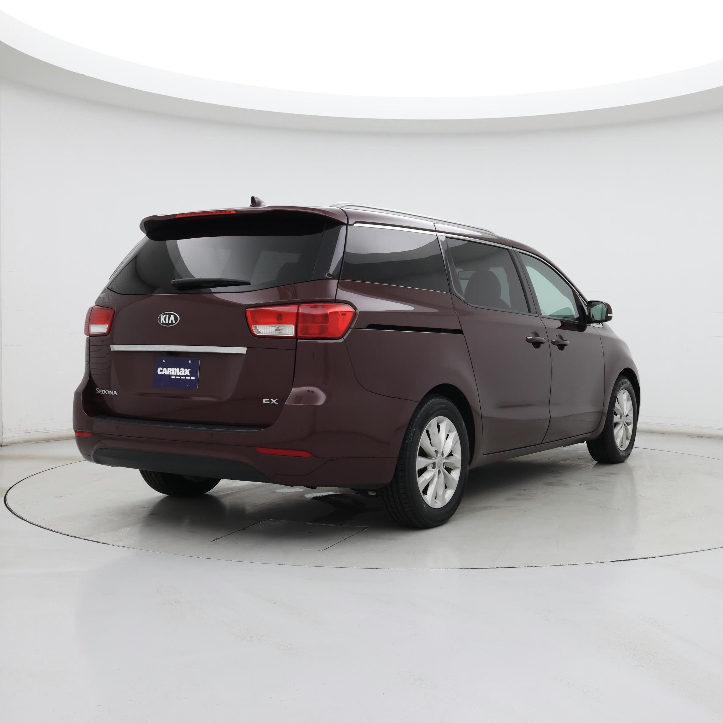 Thumbnail: 2016 Kia Sedona - 8