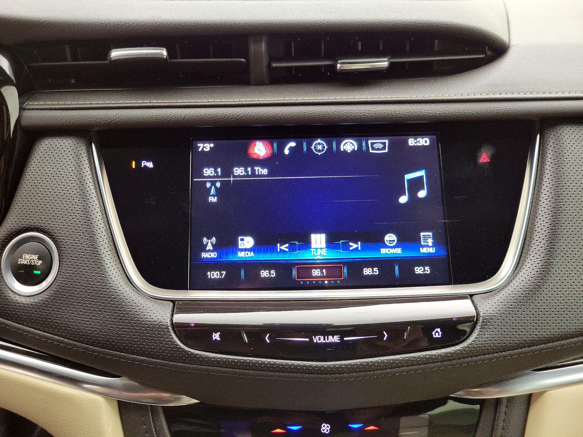 Thumbnail: 2017 Cadillac XT5 - 15