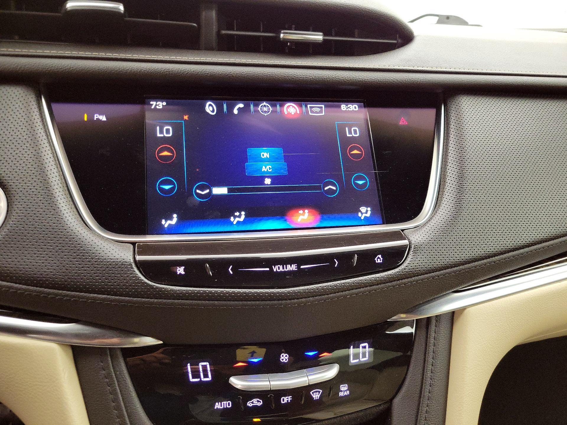Thumbnail: 2017 Cadillac XT5 - 16