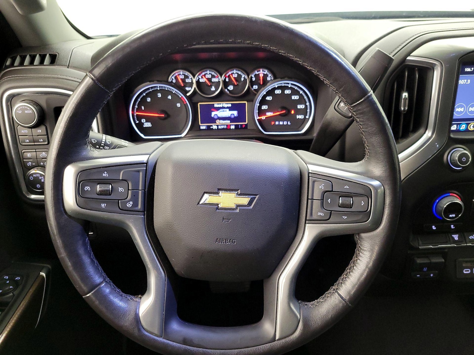 2022 Chevrolet Silverado 2500HD LT - Photo 11