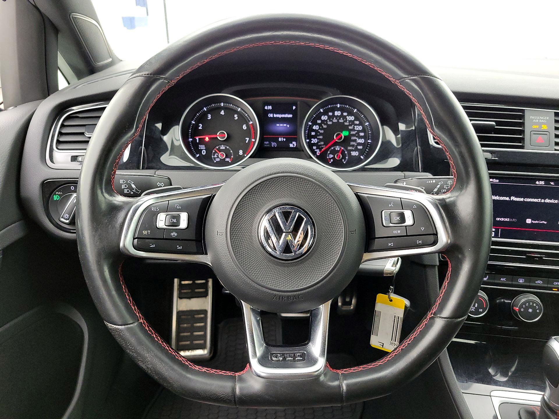 Thumbnail: 2019 Volkswagen Golf - 10