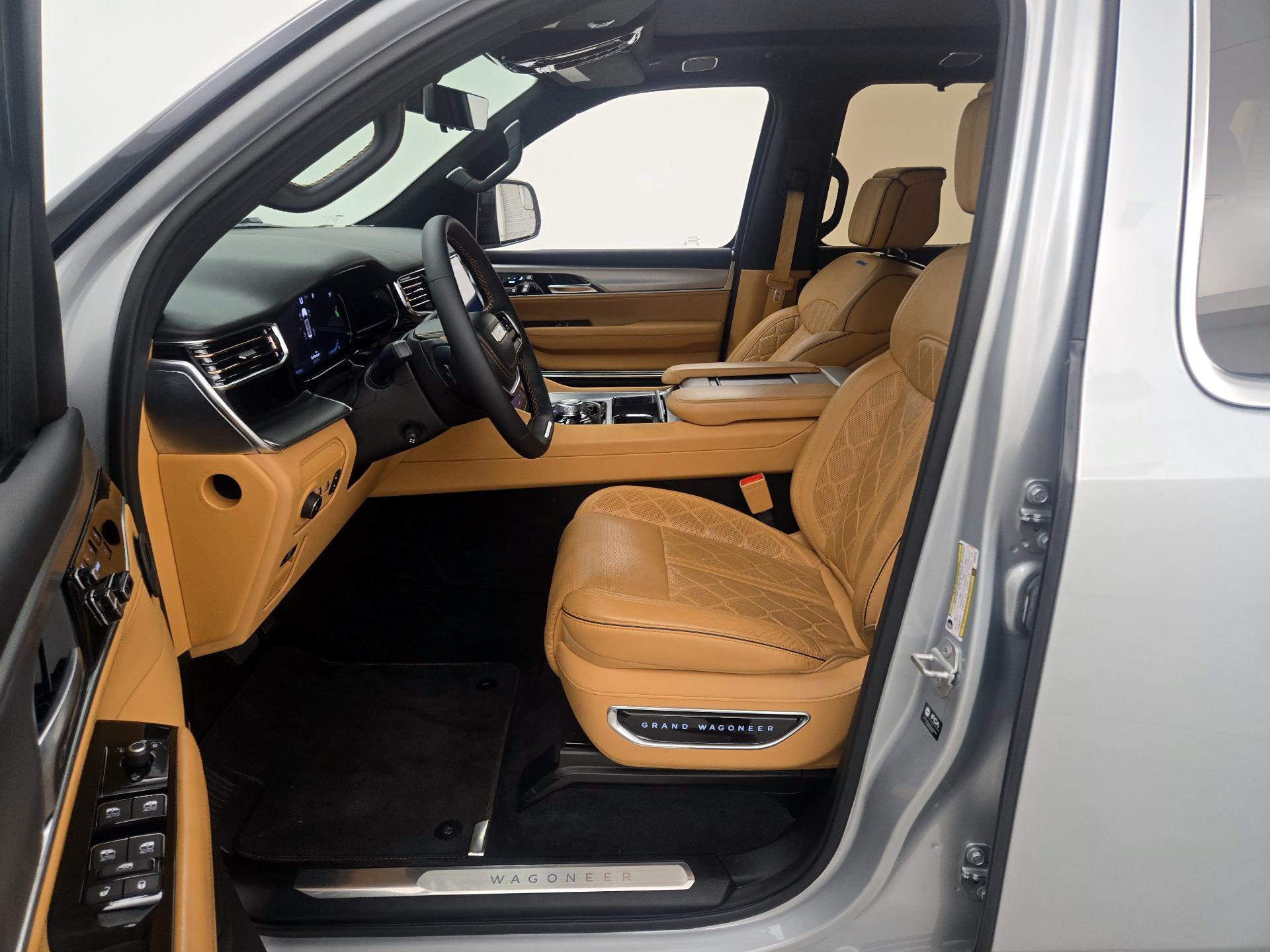 Thumbnail: 2023 Jeep Grand Wagoneer - 11
