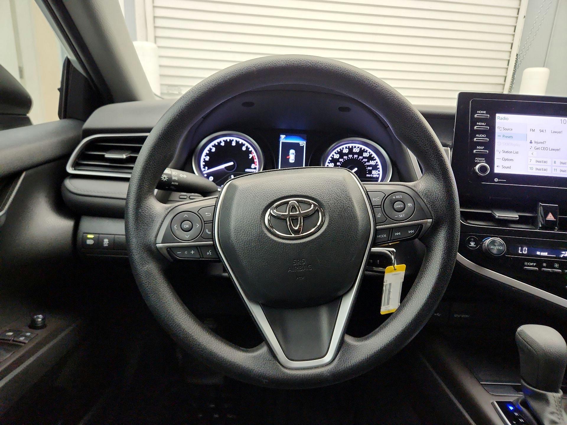 Thumbnail: 2023 Toyota Camry - 10