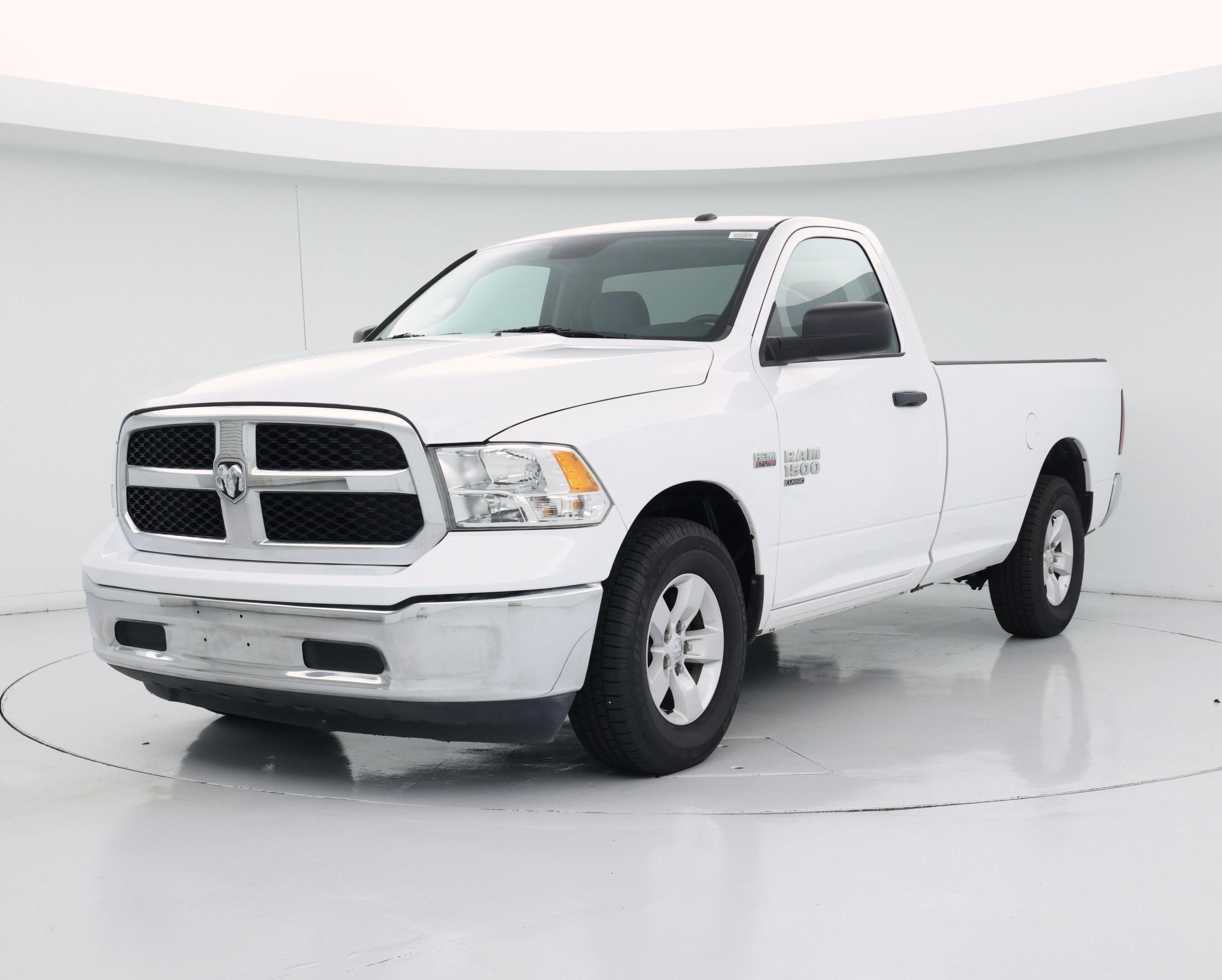 Thumbnail: 2021 RAM 1500 Classic - 4