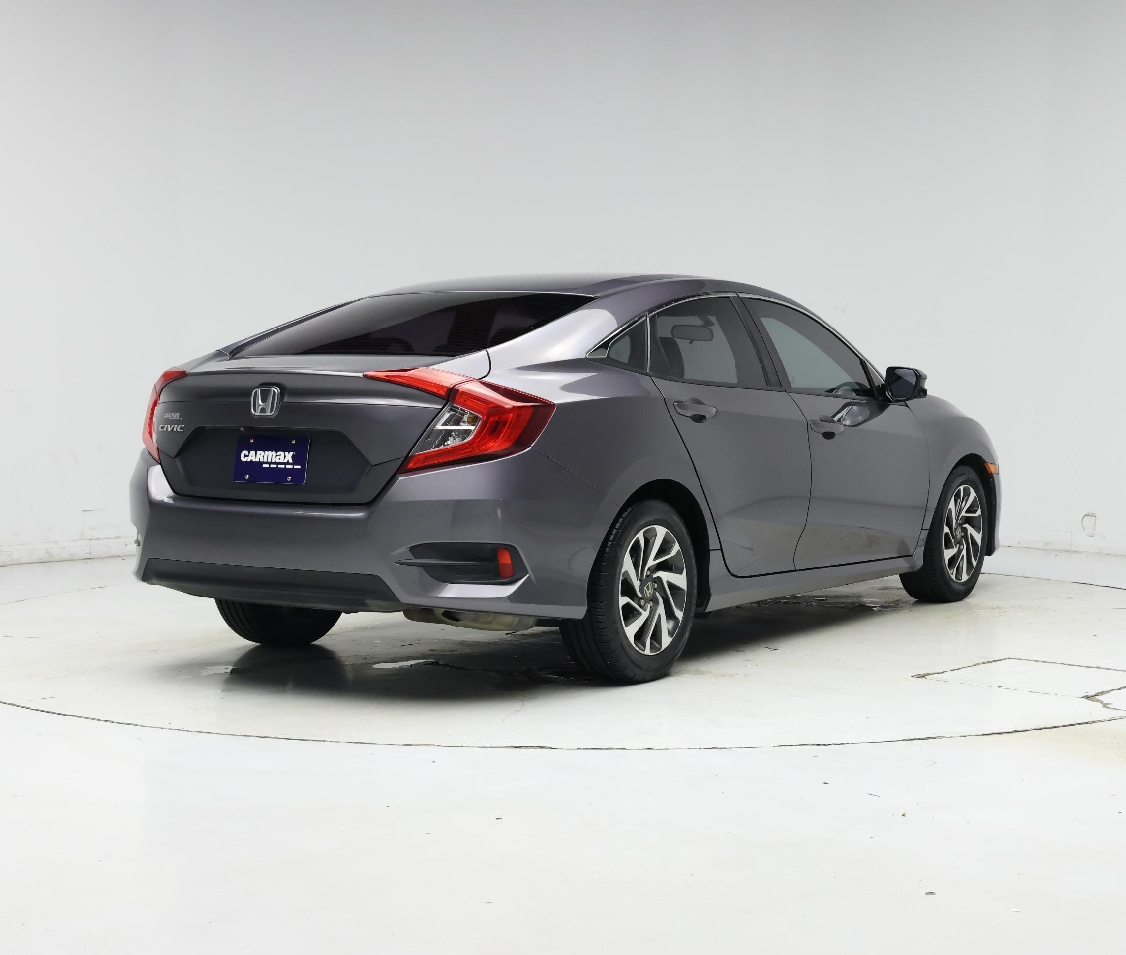 Thumbnail: 2016 Honda Civic - 8