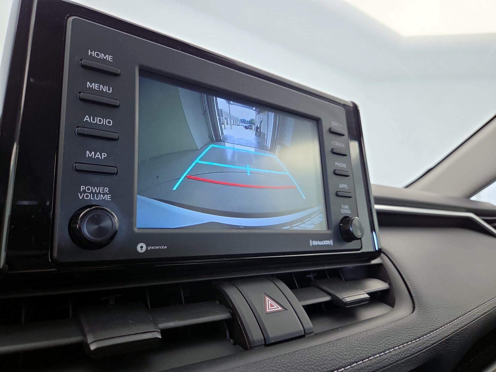 Thumbnail: 2021 Toyota RAV4 - 14