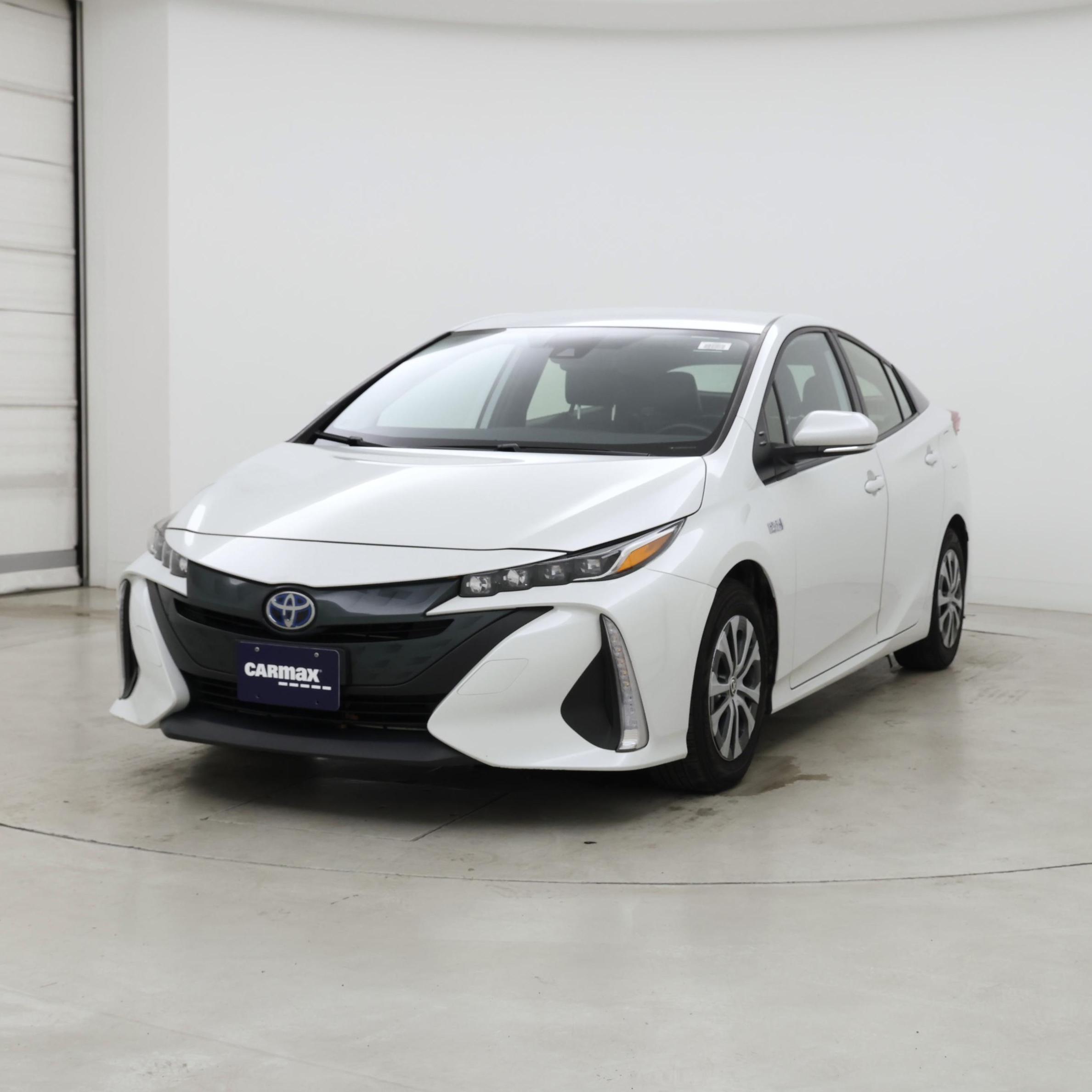 Thumbnail: 2022 Toyota Prius Prime - 4