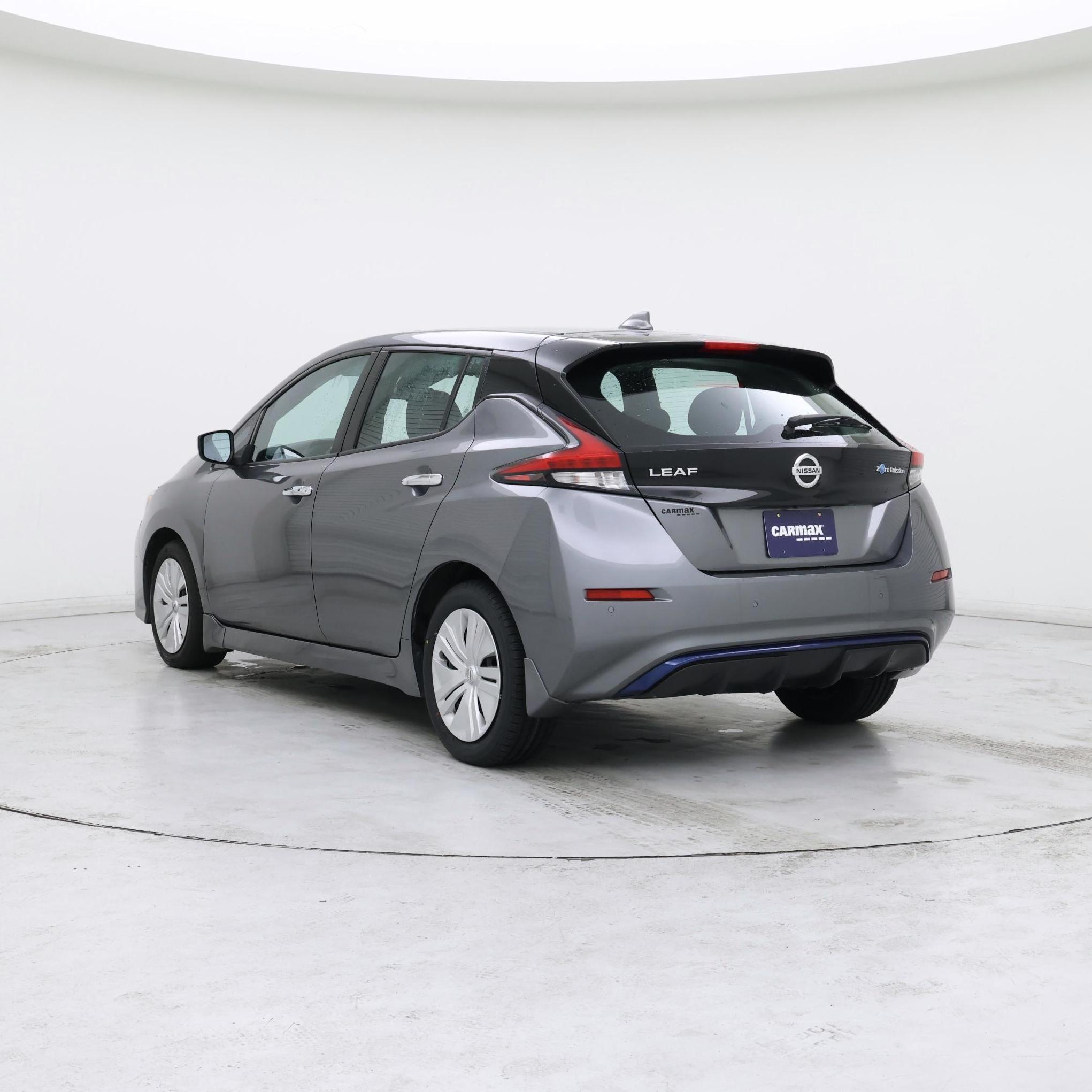 Thumbnail: 2021 Nissan Leaf - 2