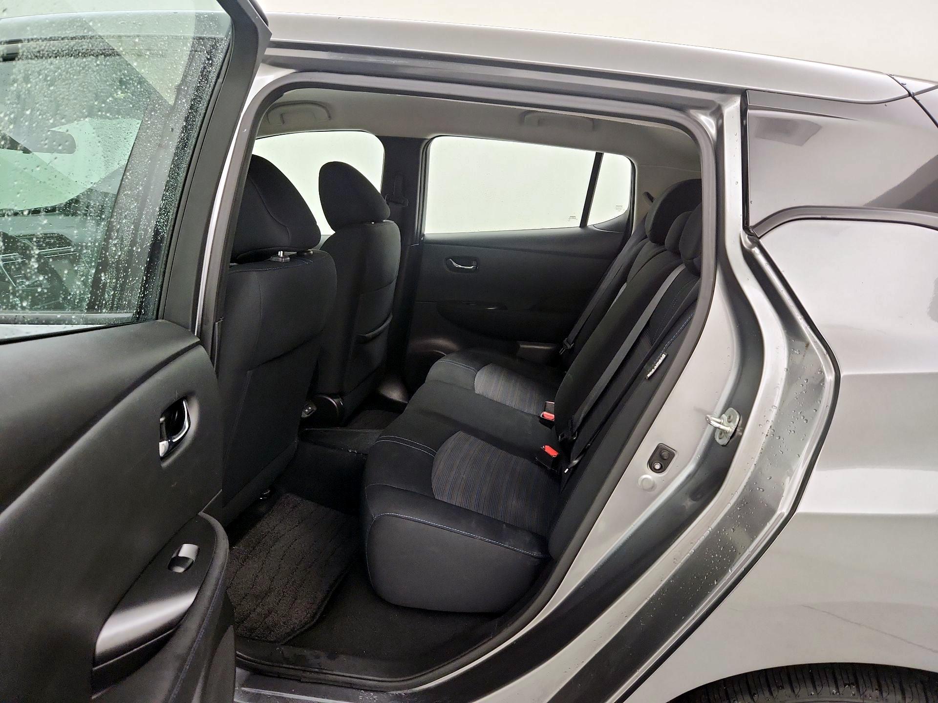 Thumbnail: 2021 Nissan Leaf - 19