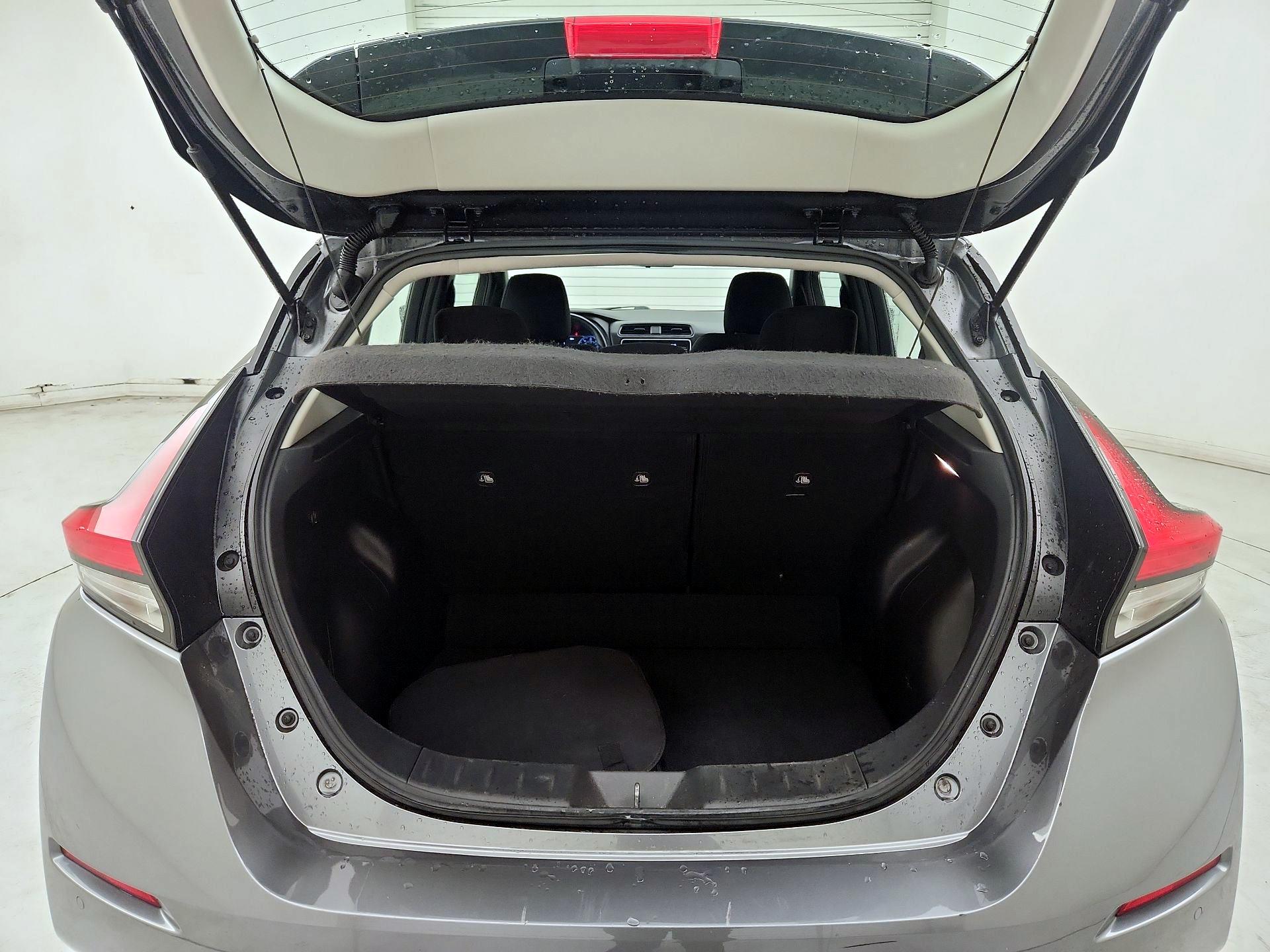 Thumbnail: 2021 Nissan Leaf - 20