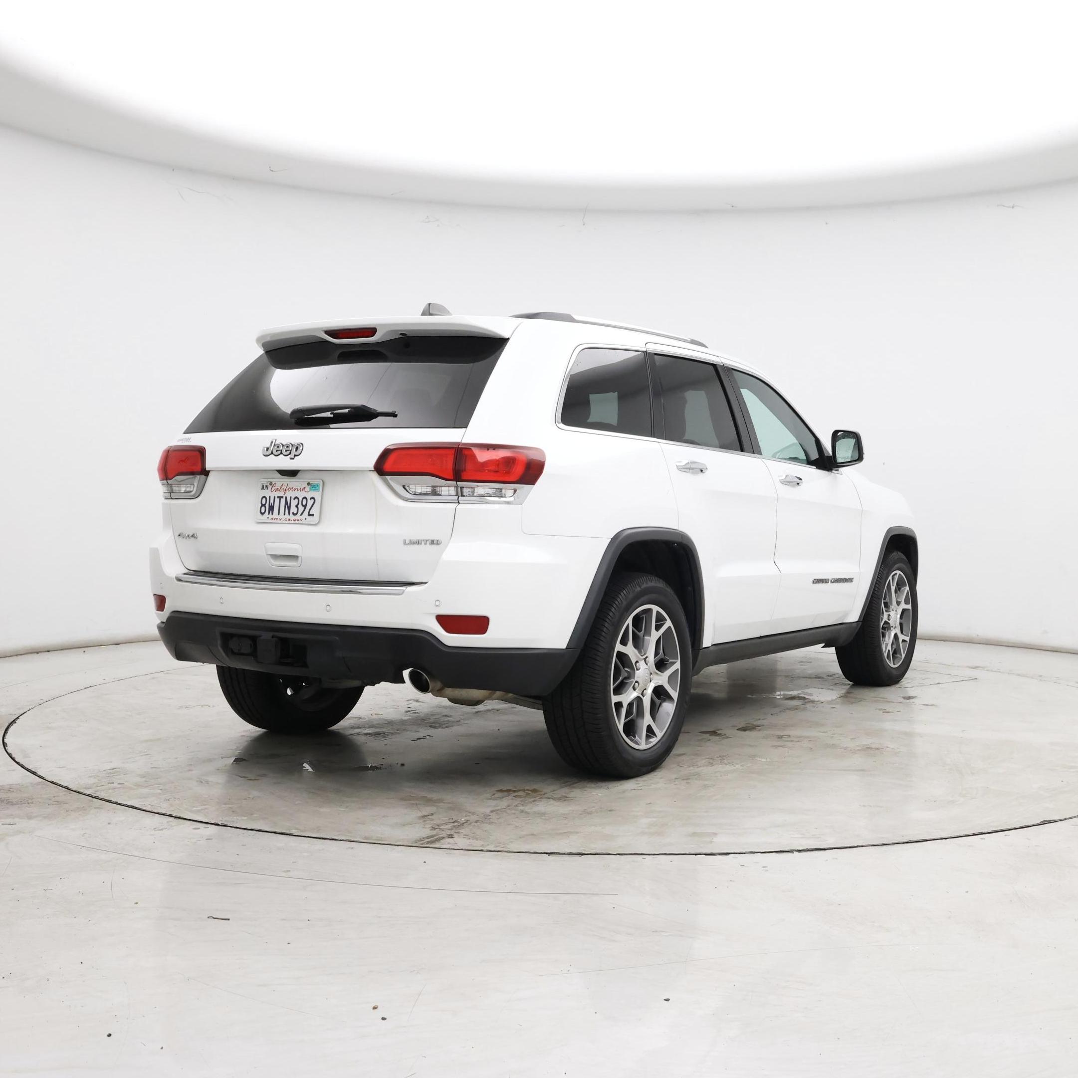 Thumbnail: 2021 Jeep Grand Cherokee - 8