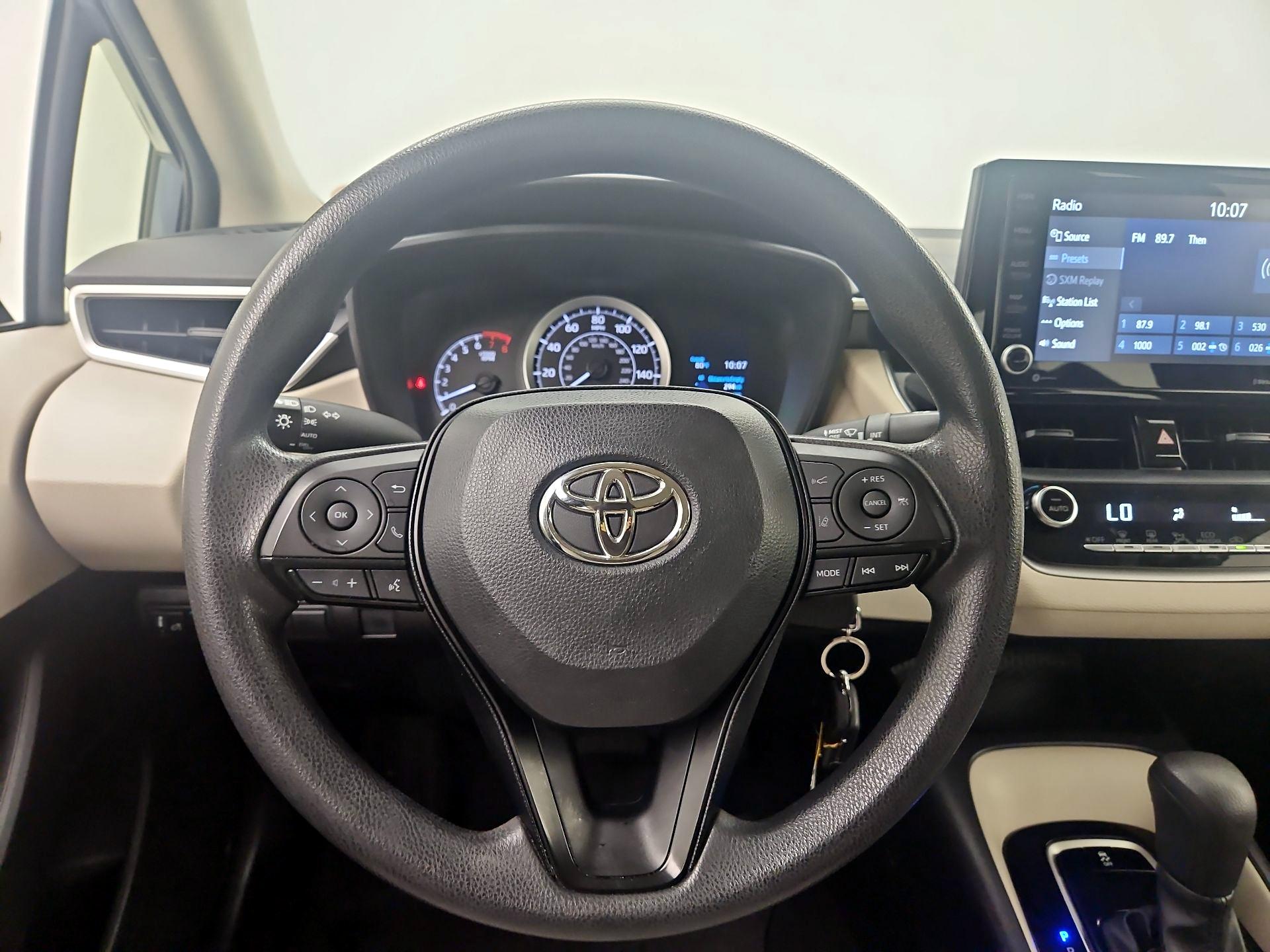Thumbnail: 2022 Toyota Corolla - 10