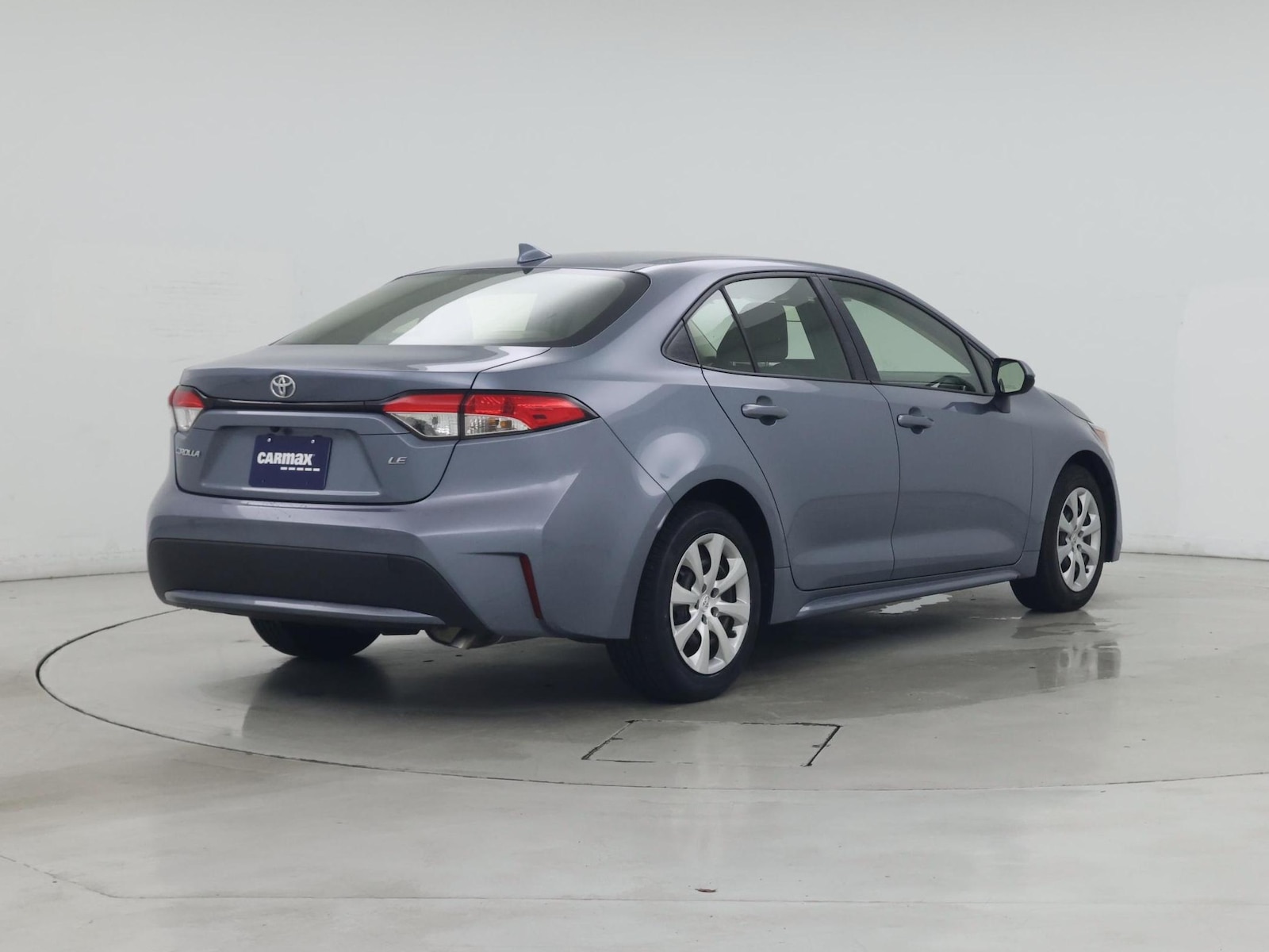2022 Toyota Corolla LE - Photo 9