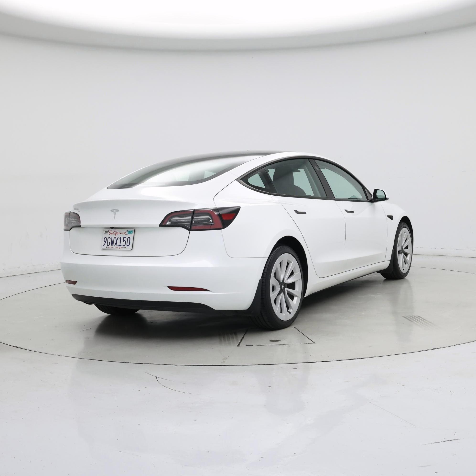 Thumbnail: 2023 Tesla Model 3 - 8