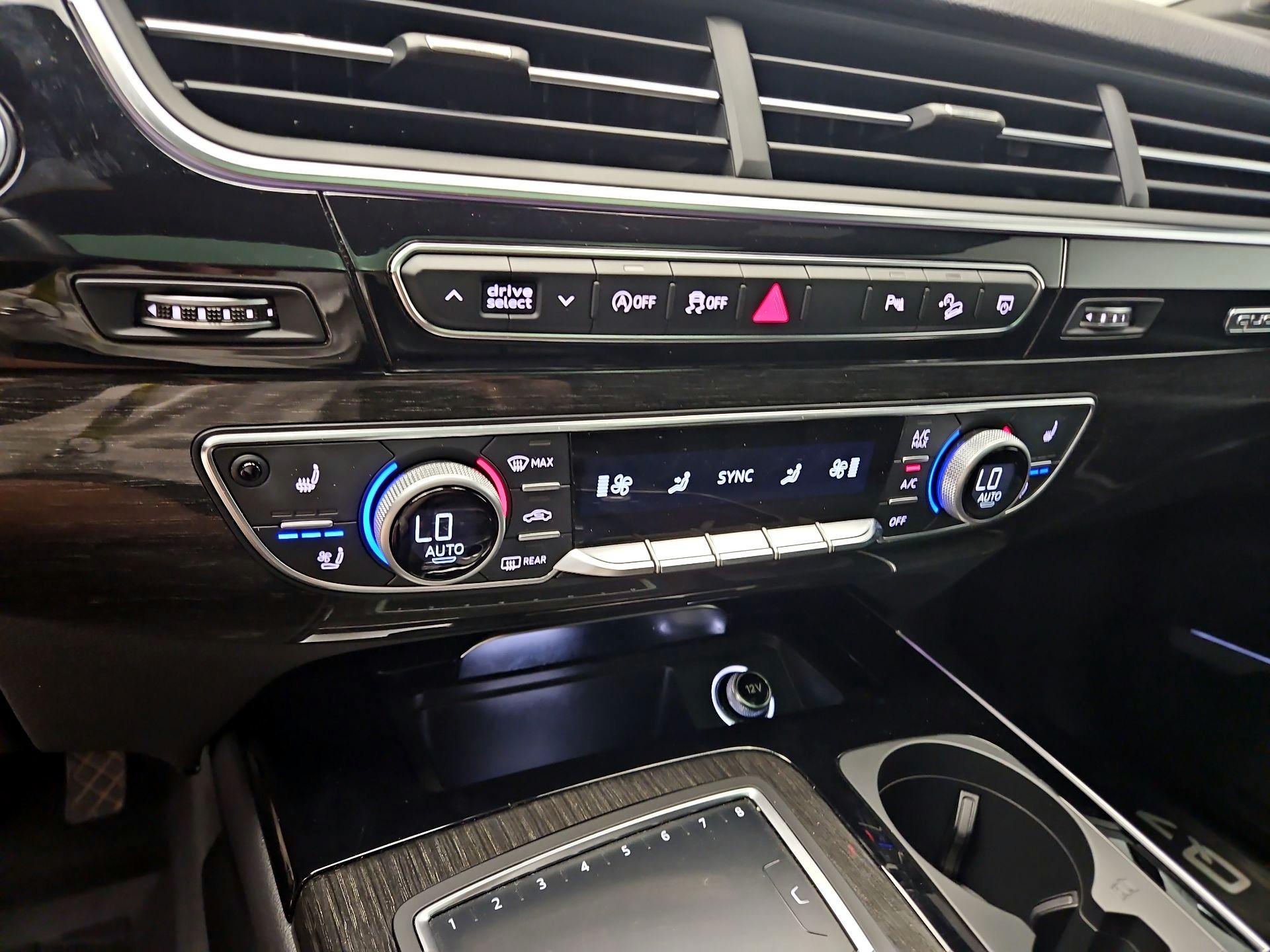 Thumbnail: 2018 Audi Q7 - 17