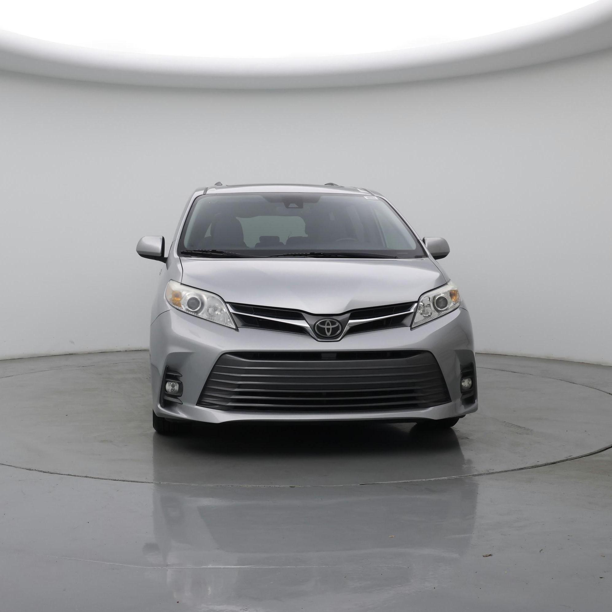 Thumbnail: 2020 Toyota Sienna - 5