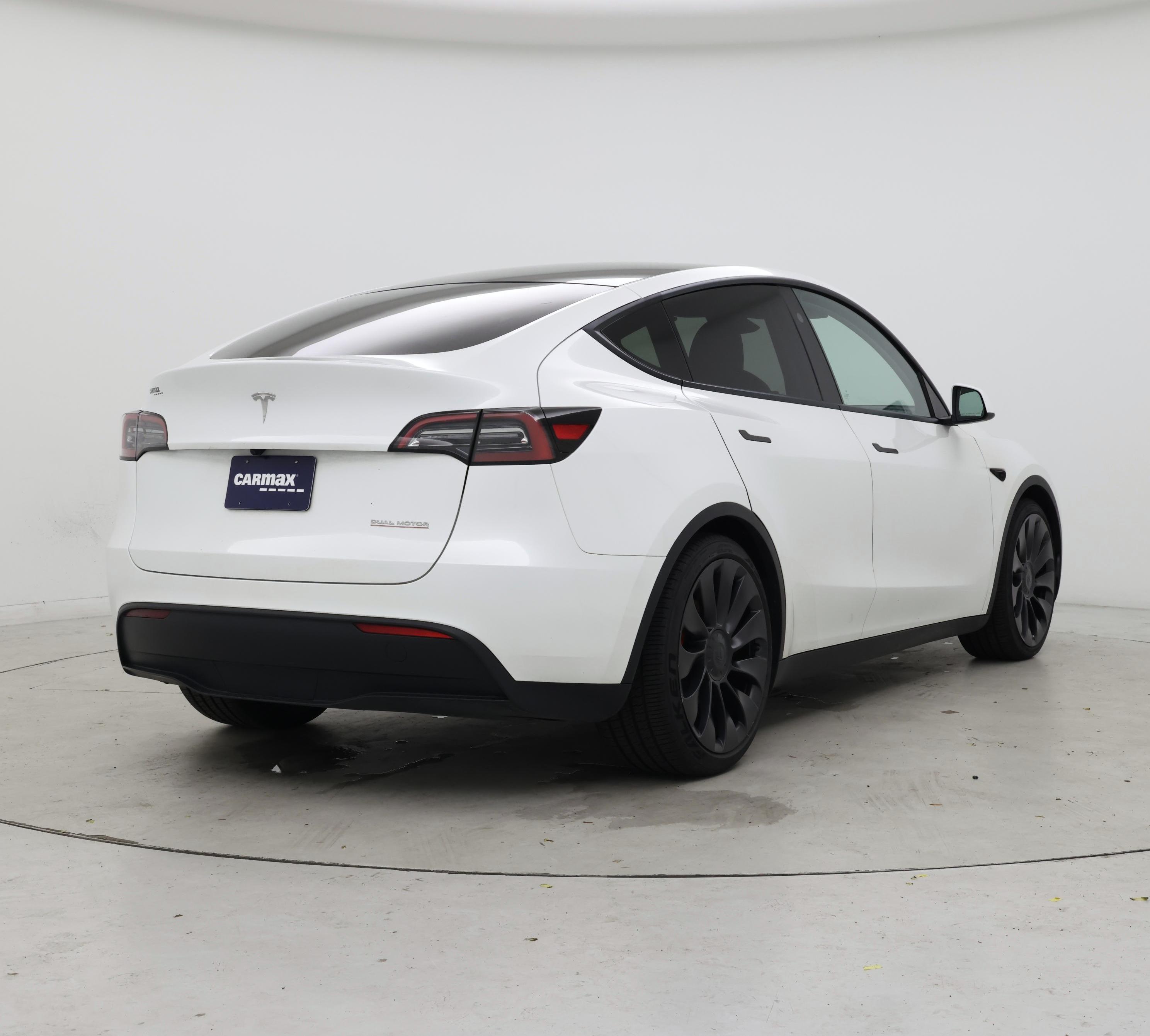 Thumbnail: 2023 Tesla Model Y - 8