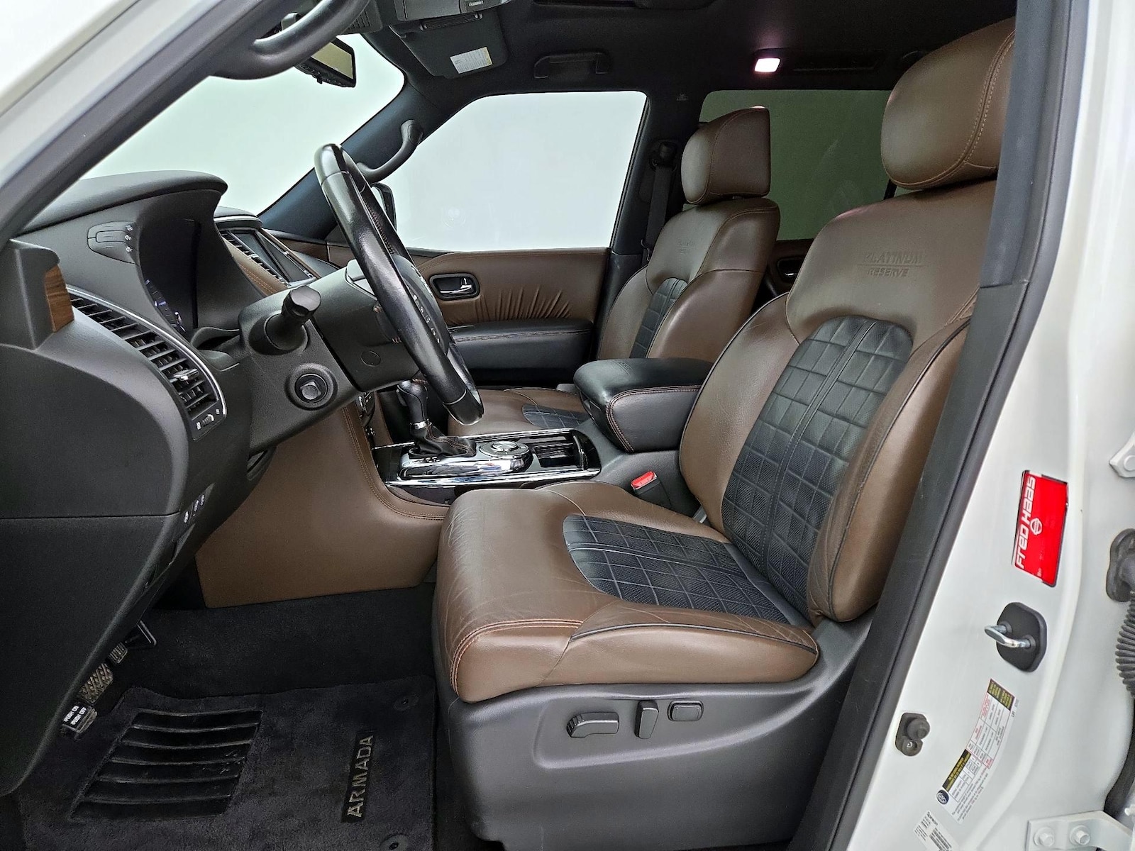 2019 Nissan Armada Platinum - Photo 12