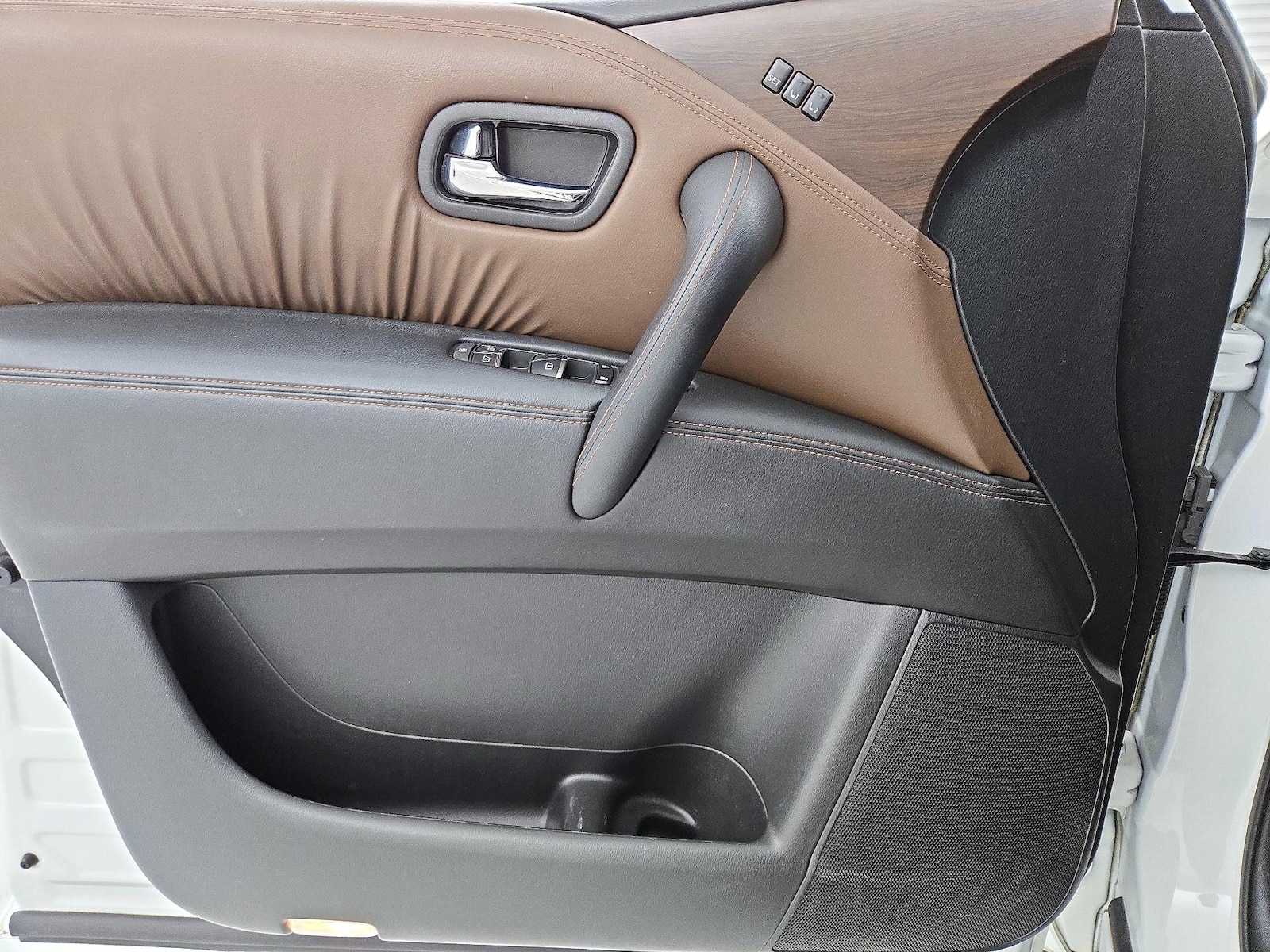 2019 Nissan Armada Platinum - Photo 13