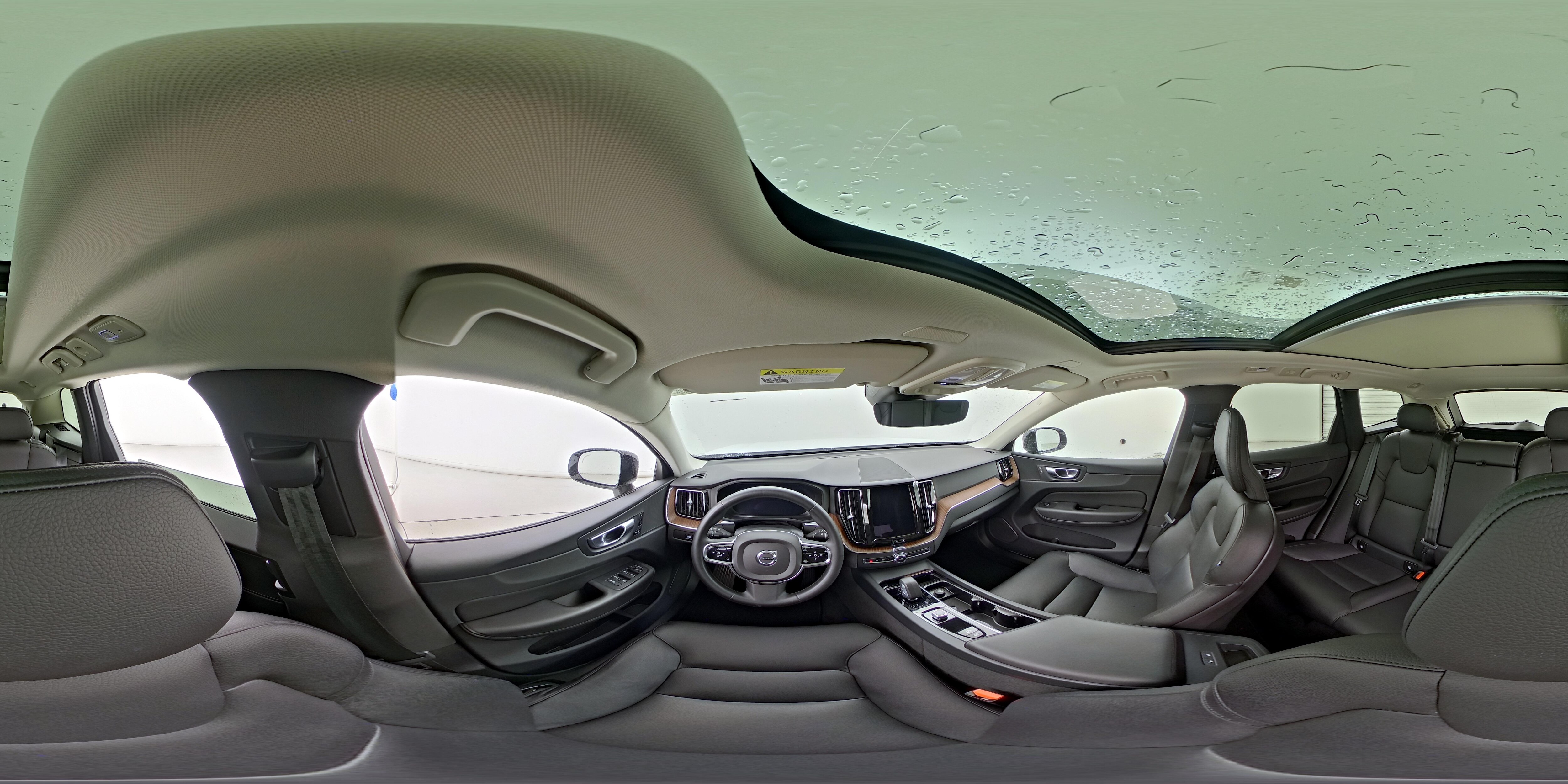 2024 Volvo XC60 Plus - Photo 27