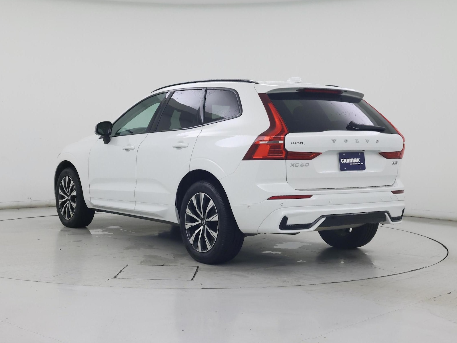2024 Volvo XC60 Plus - Photo 3