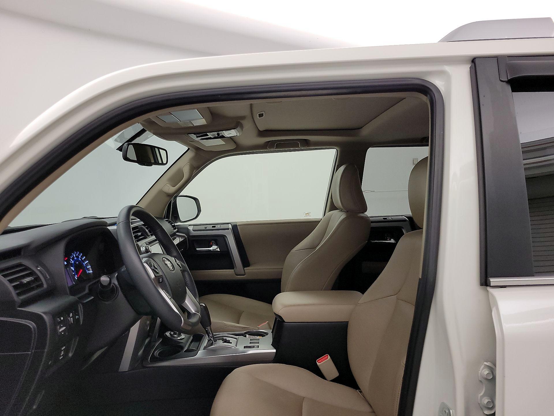 Thumbnail: 2018 Toyota 4Runner - 11