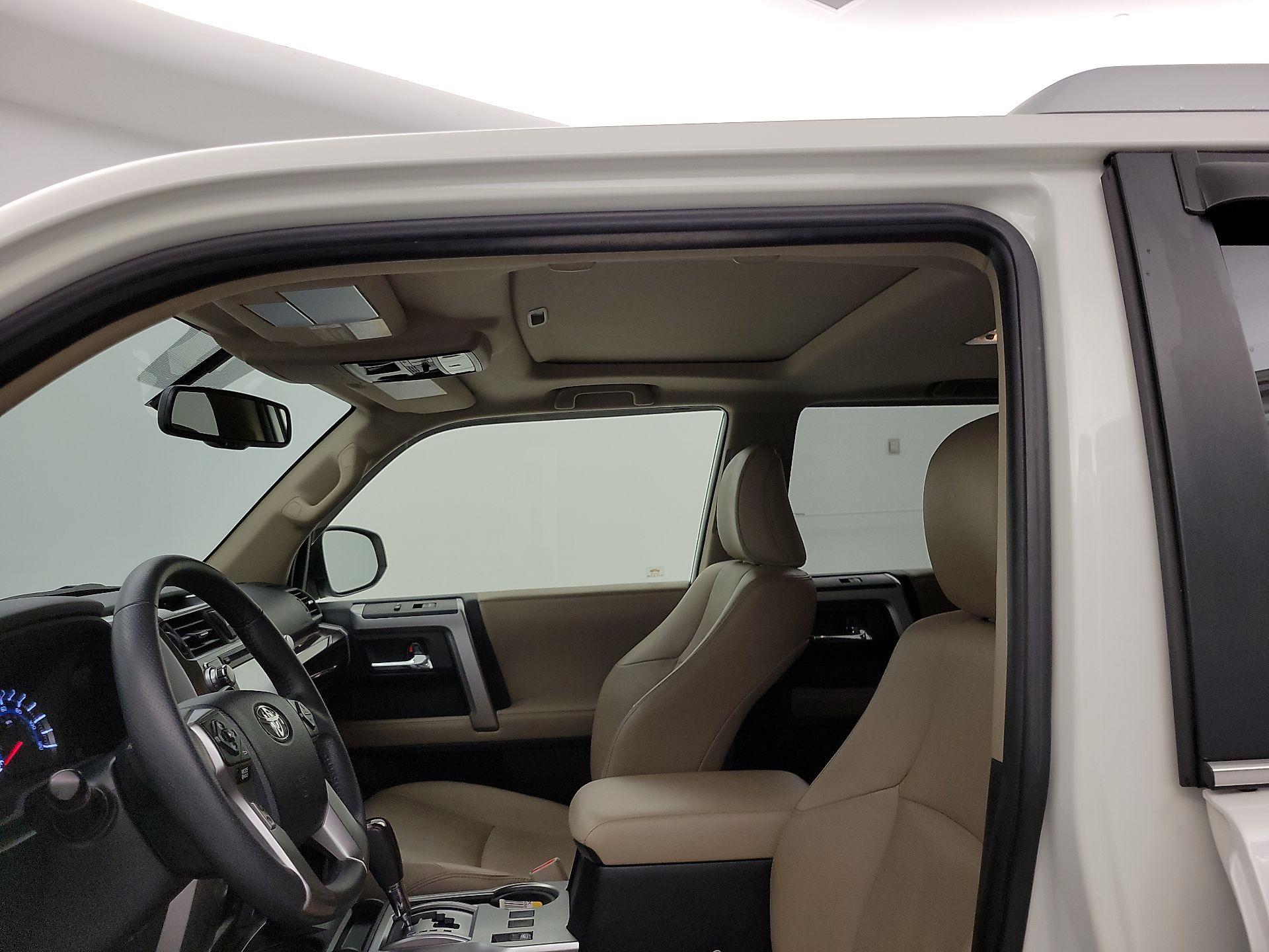 Thumbnail: 2018 Toyota 4Runner - 20