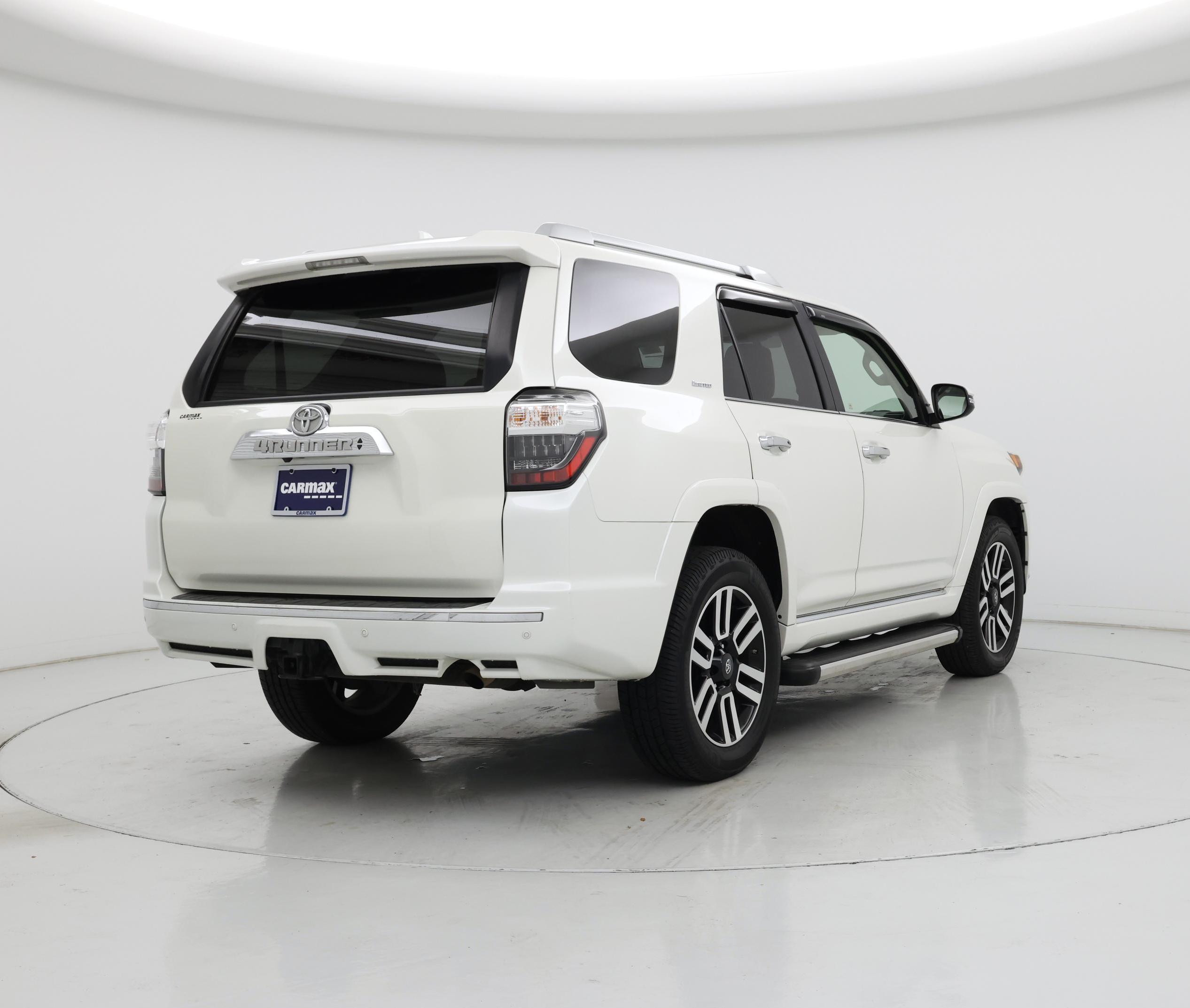 Thumbnail: 2018 Toyota 4Runner - 8