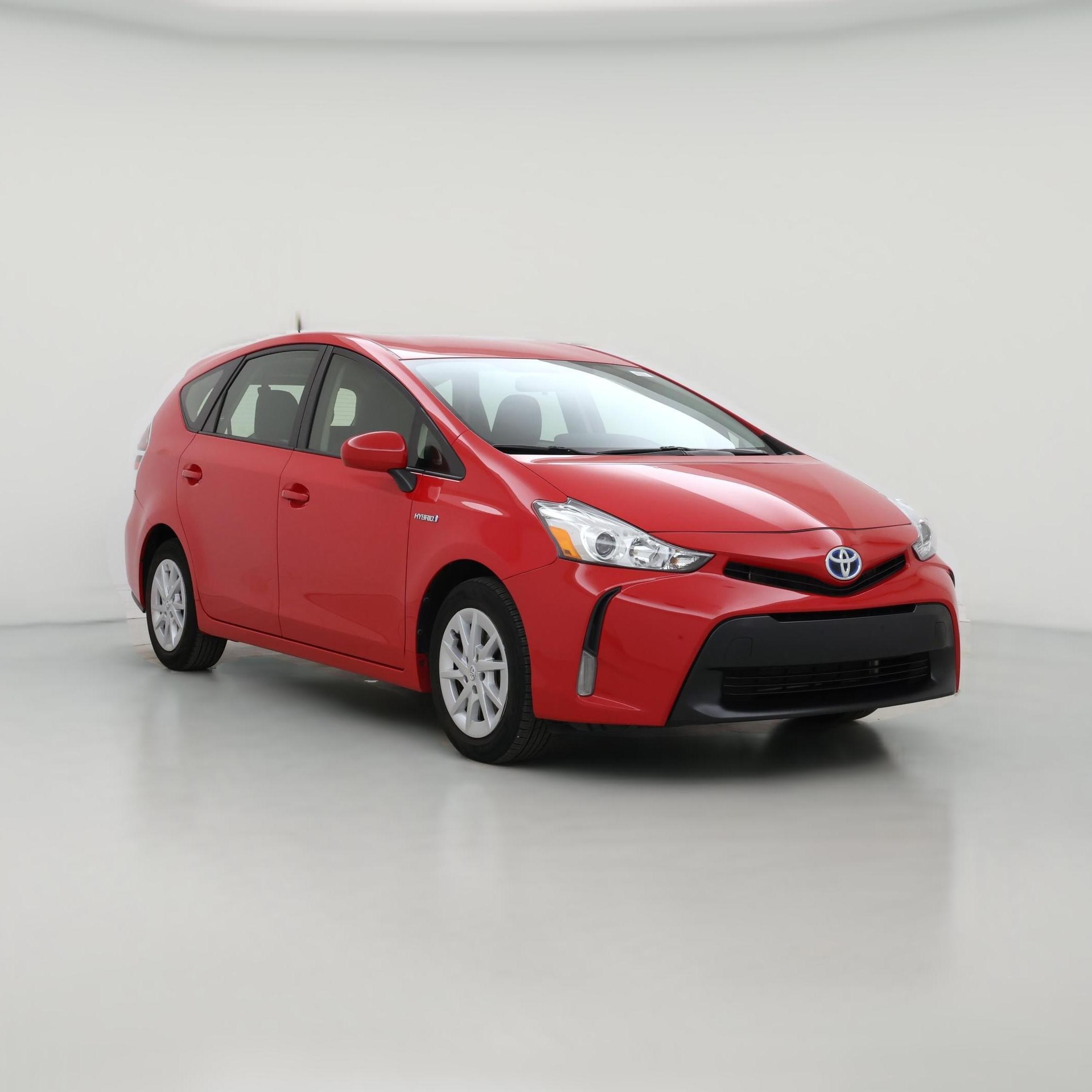 Thumbnail: 2015 Toyota Prius v - 1