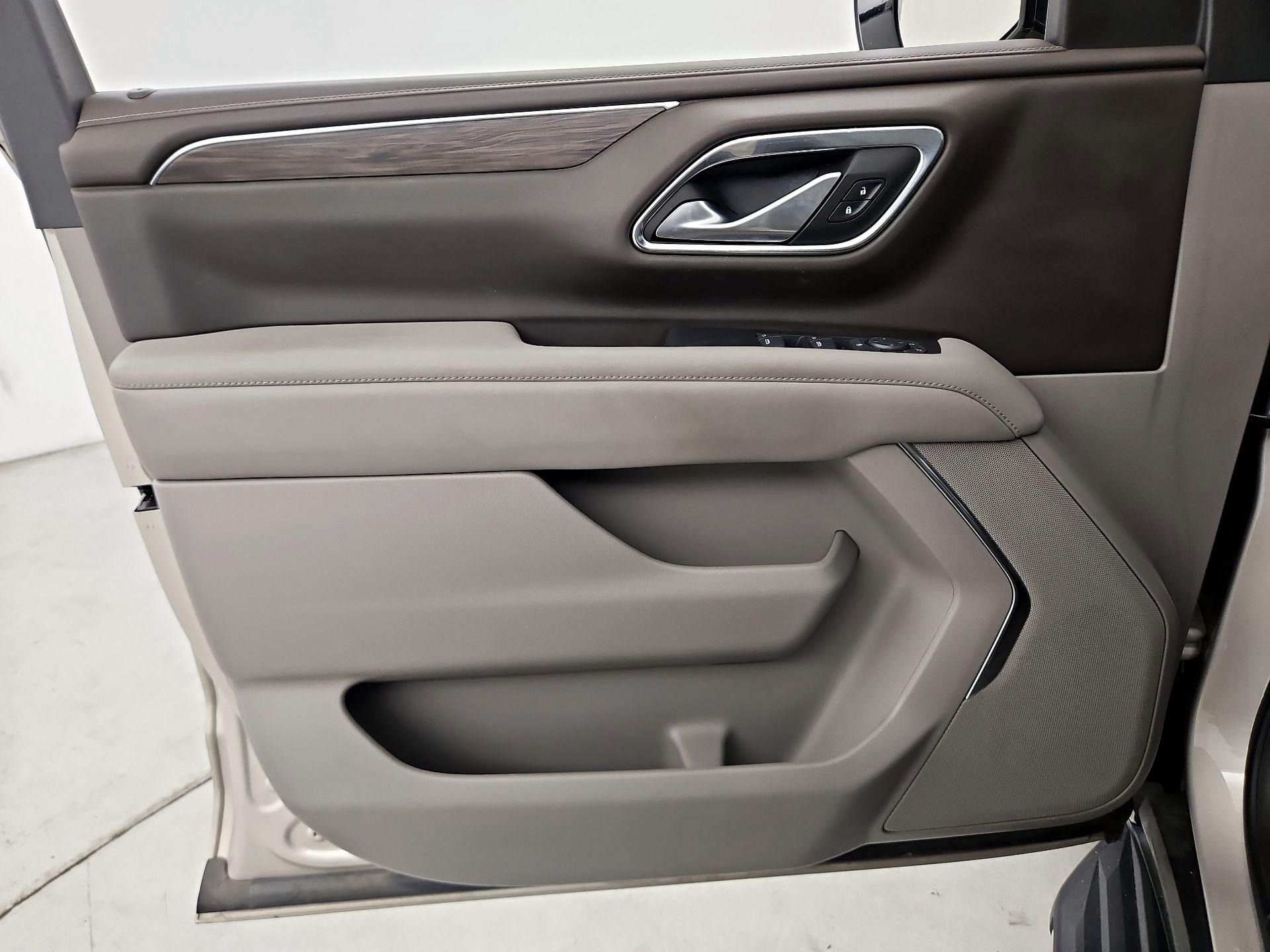 Thumbnail: 2022 Chevrolet Tahoe - 12