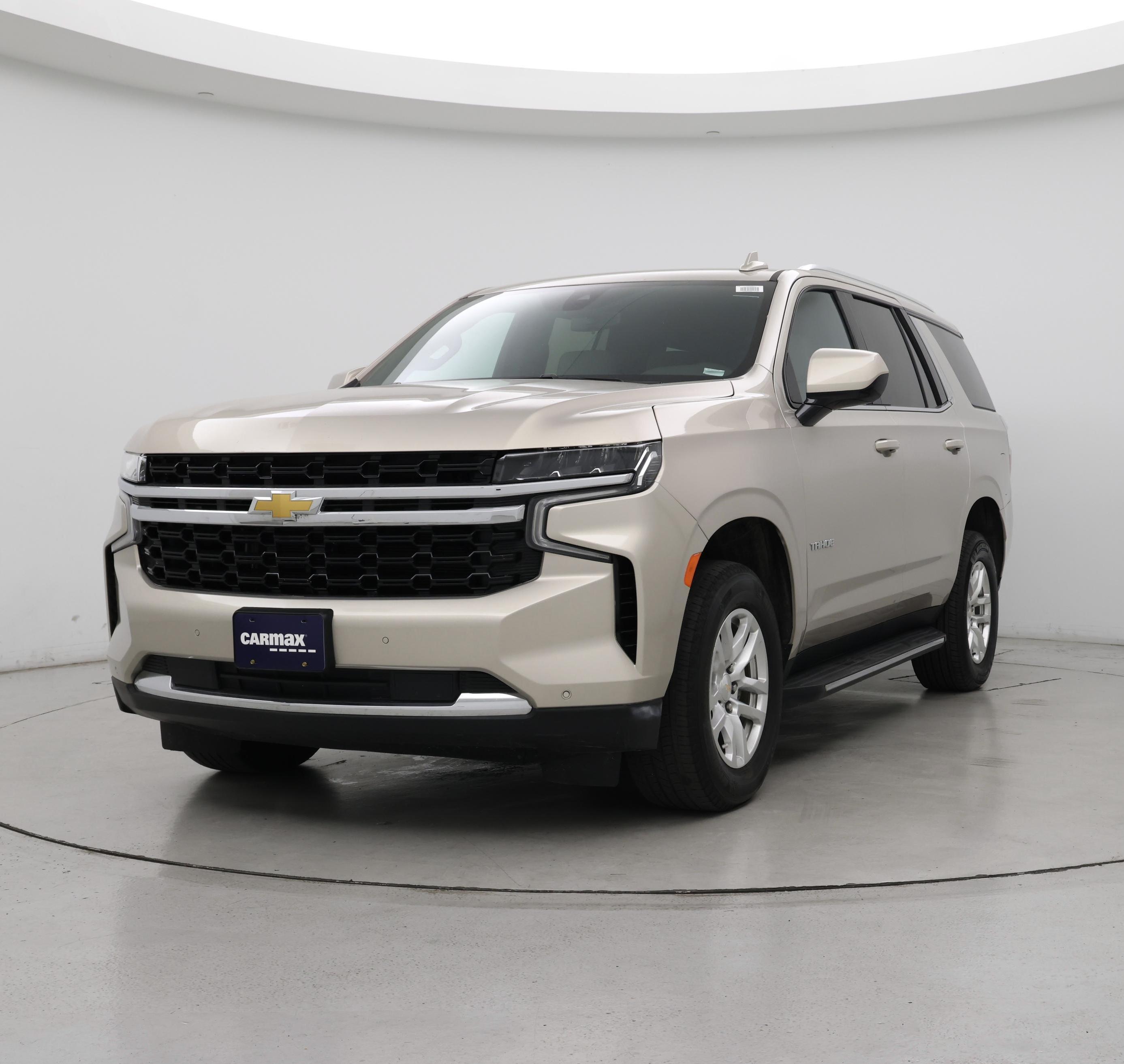 Thumbnail: 2022 Chevrolet Tahoe - 4