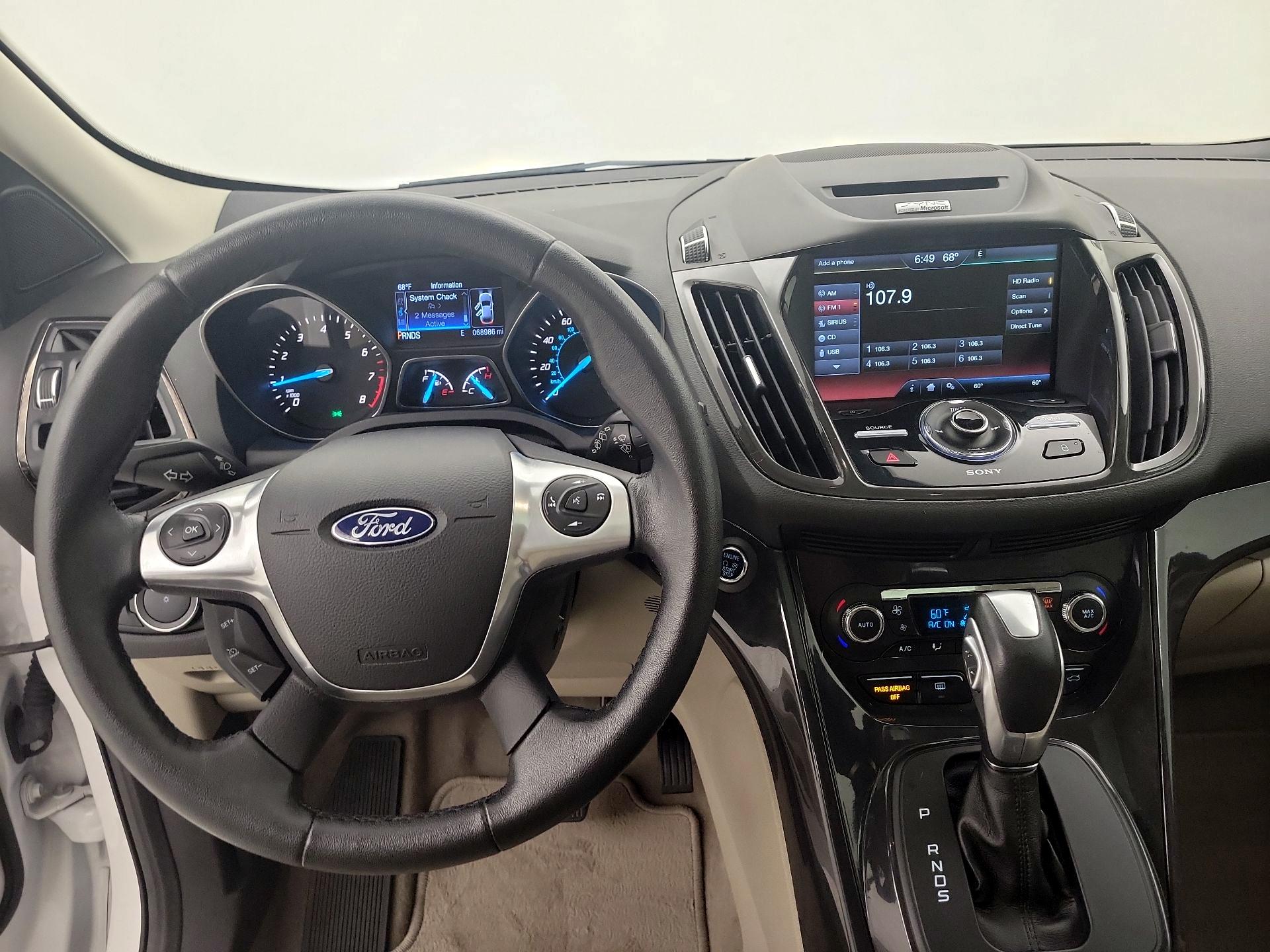 Thumbnail: 2015 Ford Escape - 9
