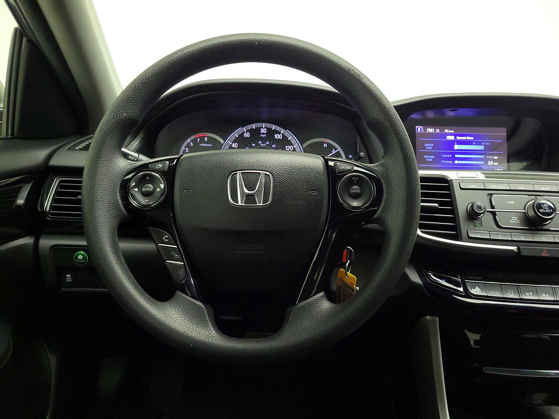 Thumbnail: 2016 Honda Accord - 10