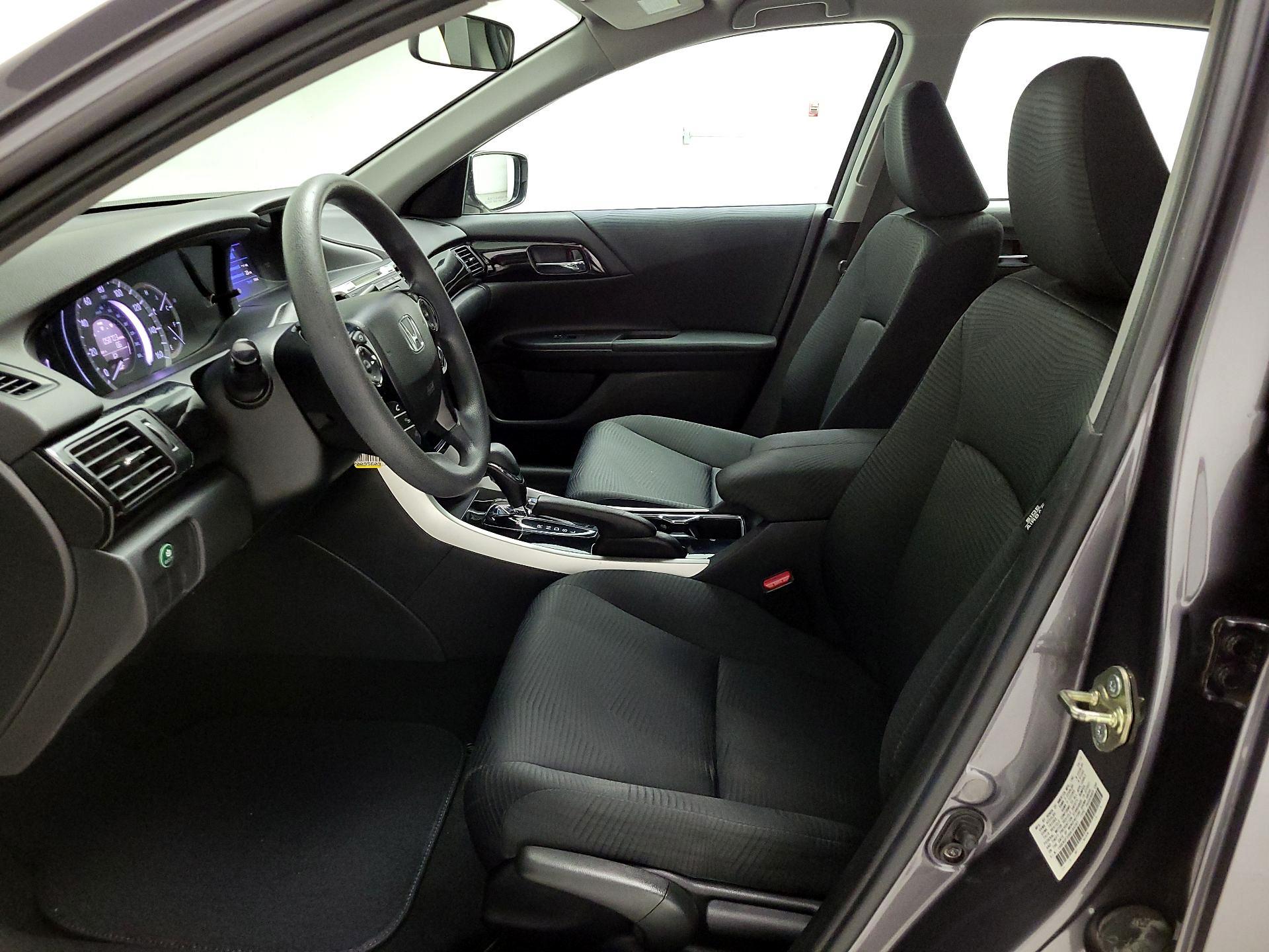 Thumbnail: 2016 Honda Accord - 11