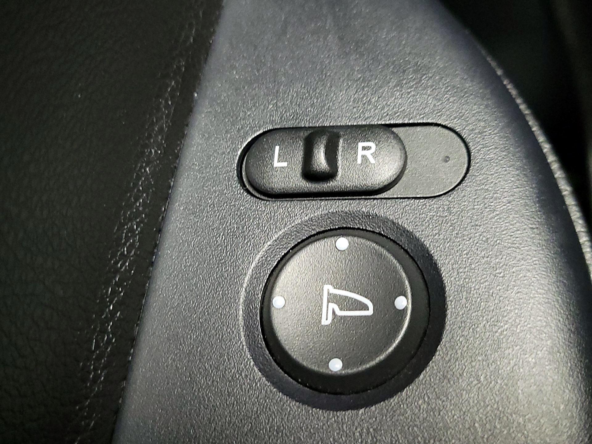 Thumbnail: 2016 Honda Accord - 13