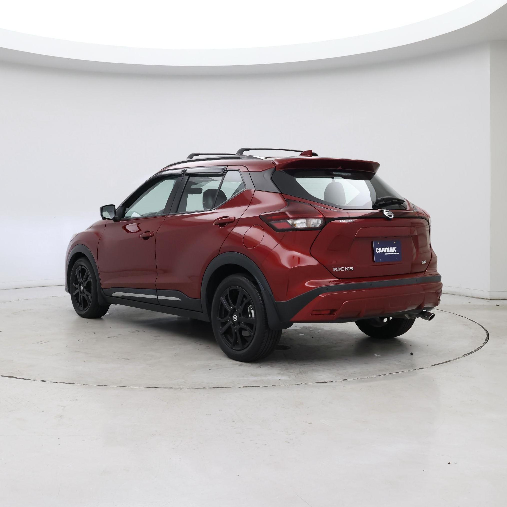 Thumbnail: 2021 Nissan Kicks - 2