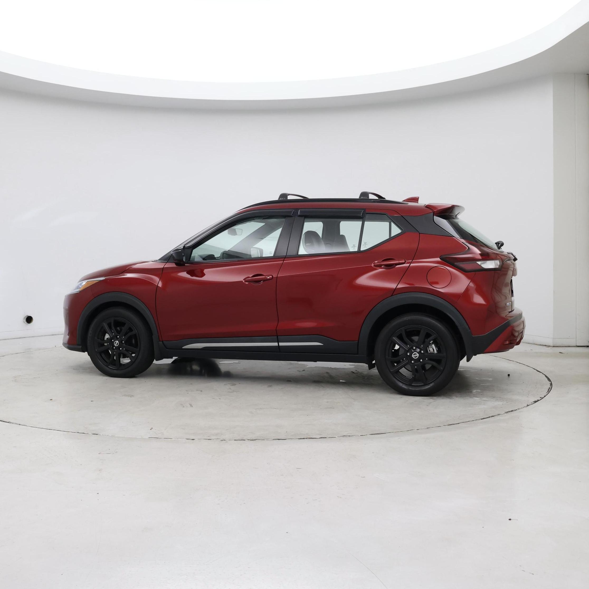 Thumbnail: 2021 Nissan Kicks - 3
