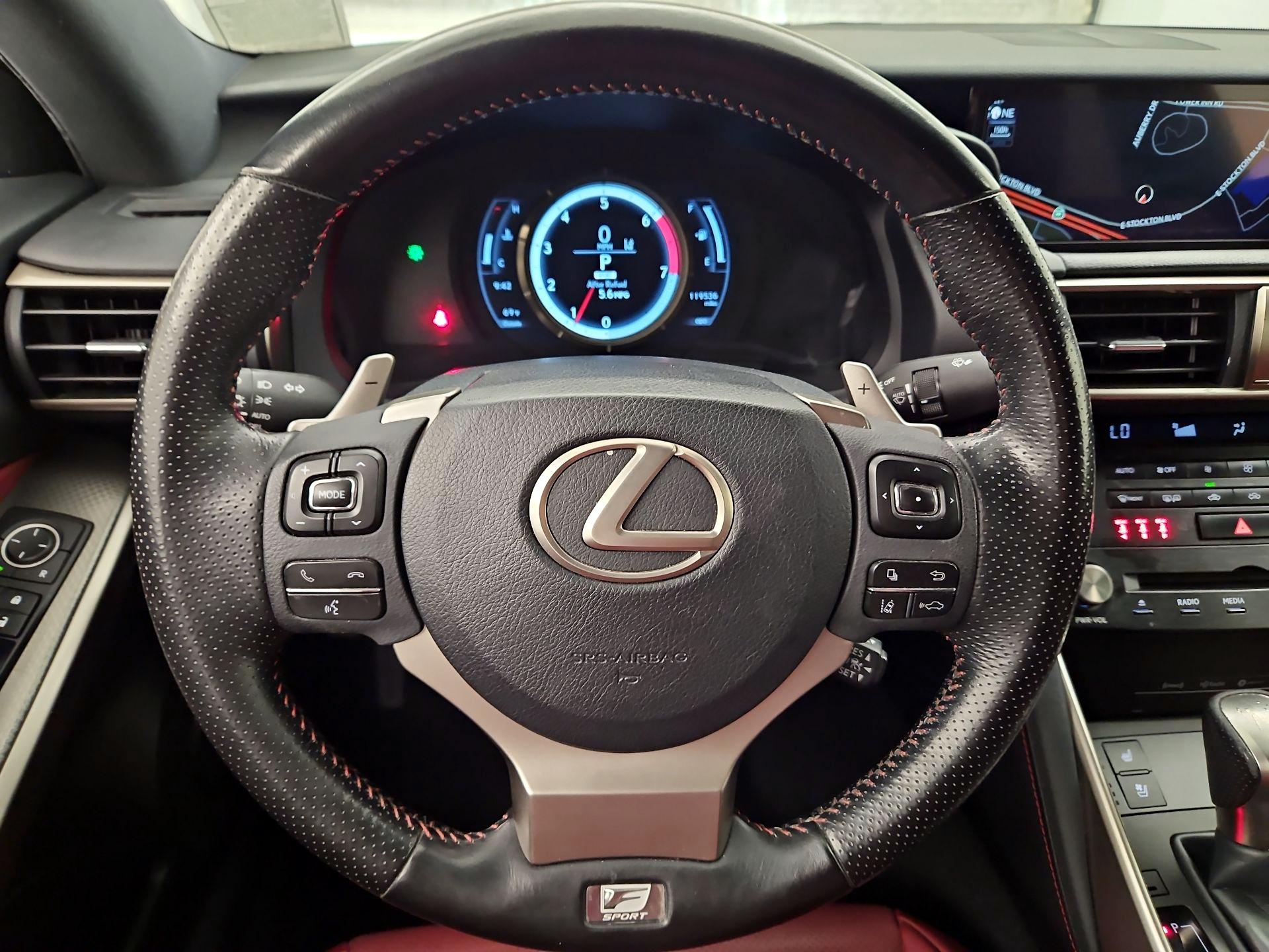 Thumbnail: 2018 Lexus IS - 10
