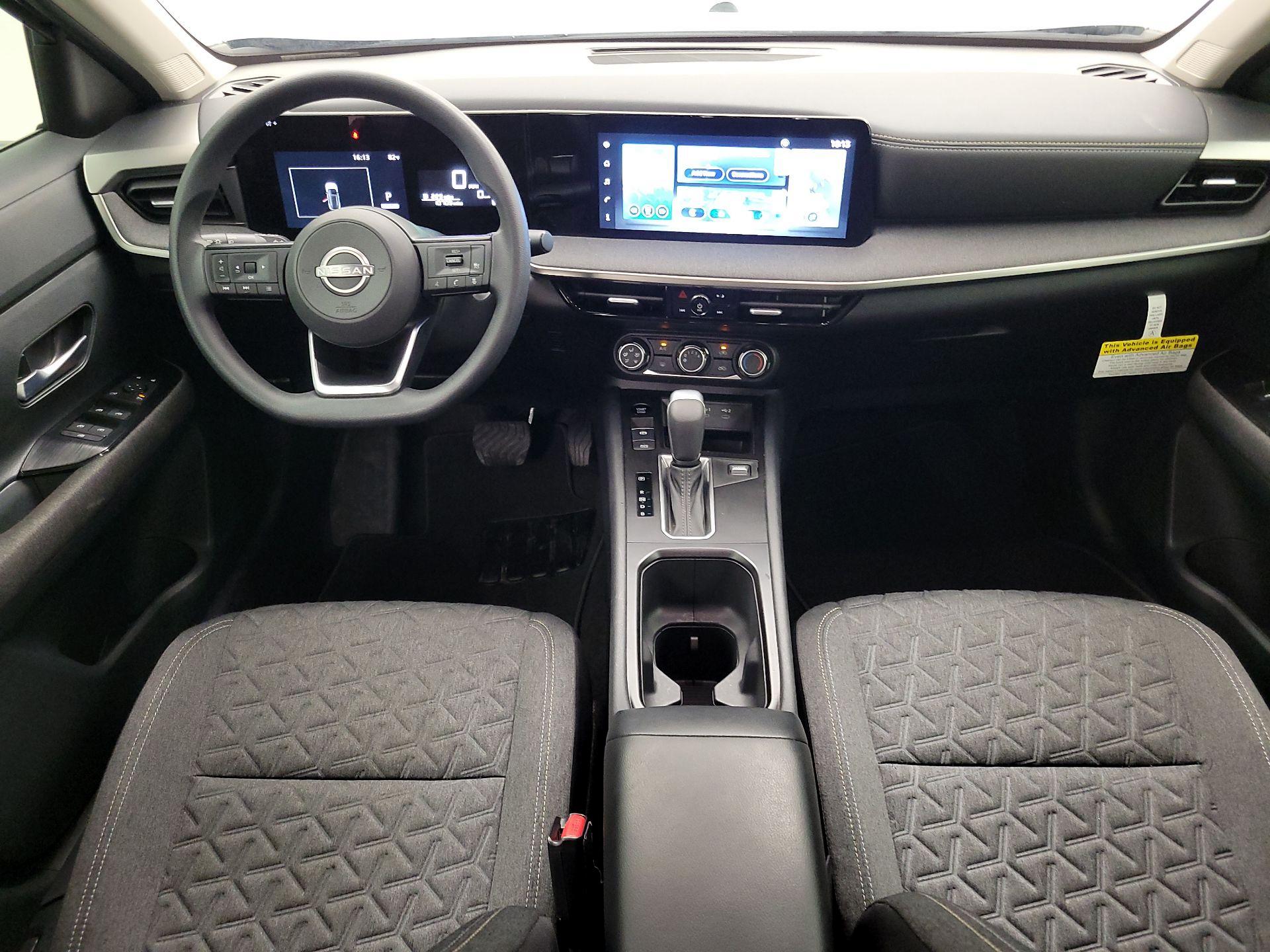 Thumbnail: 2025 Nissan Kicks - 9