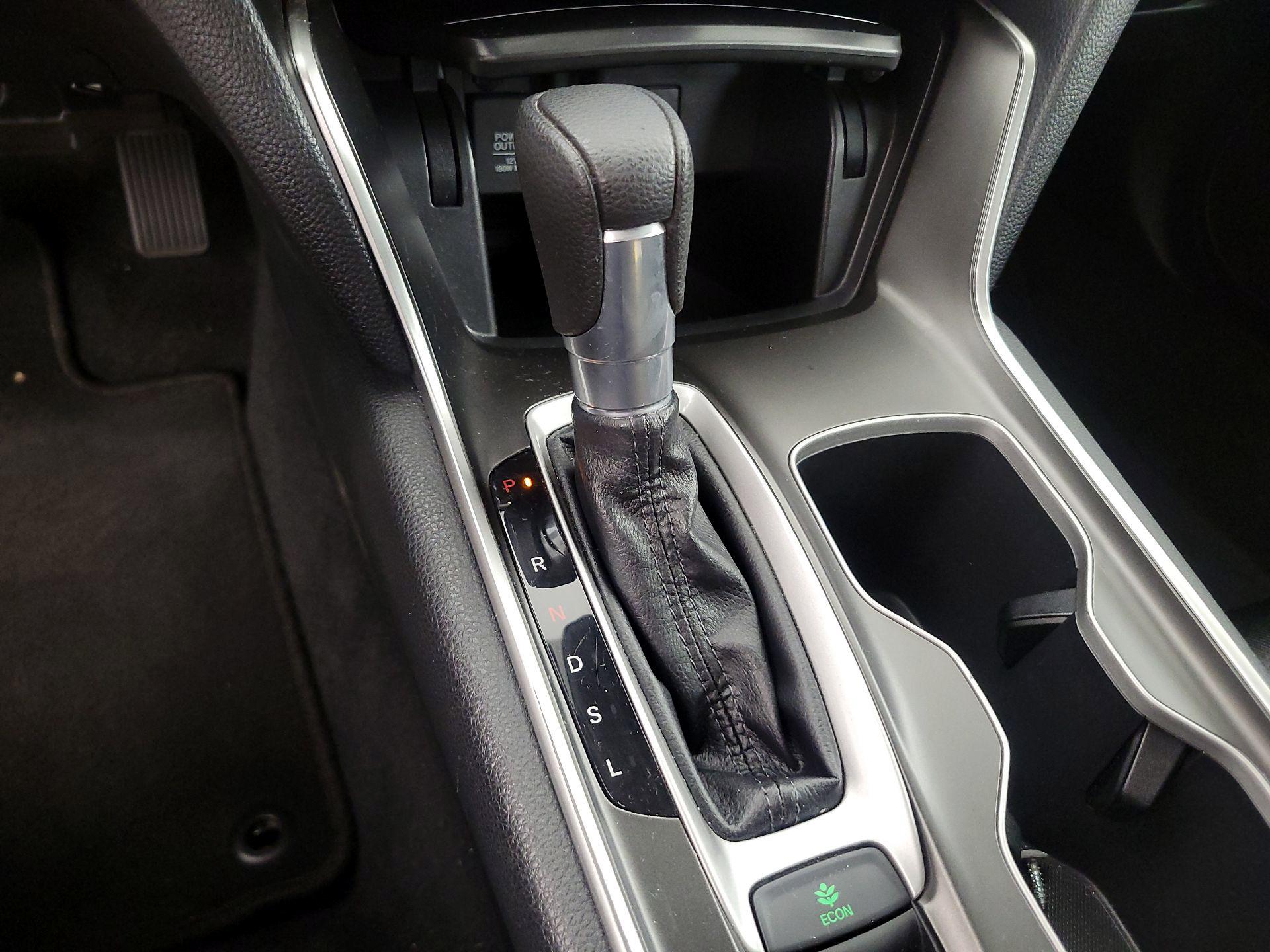 Thumbnail: 2020 Honda Accord - 17