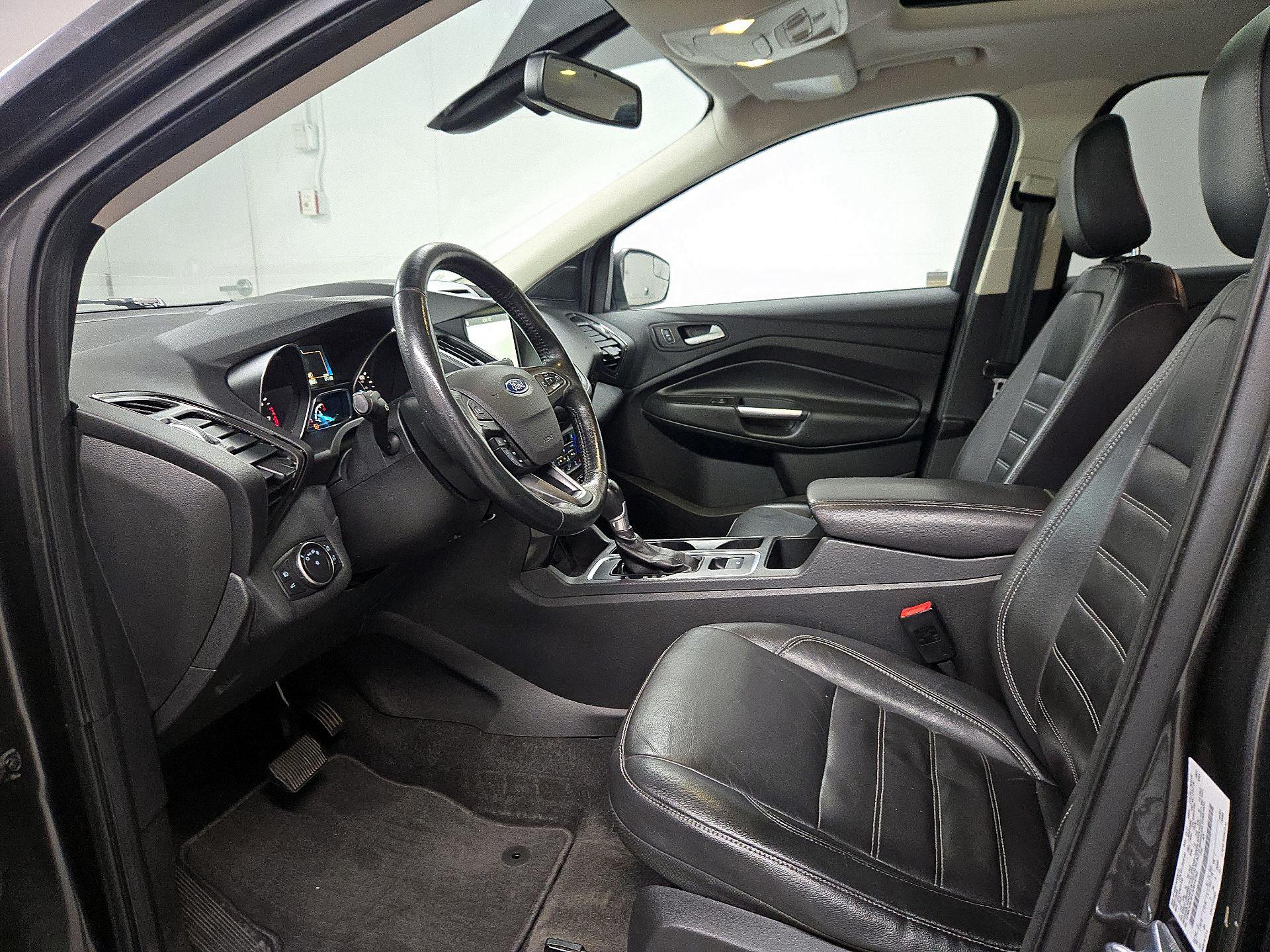 Thumbnail: 2018 Ford Escape - 11