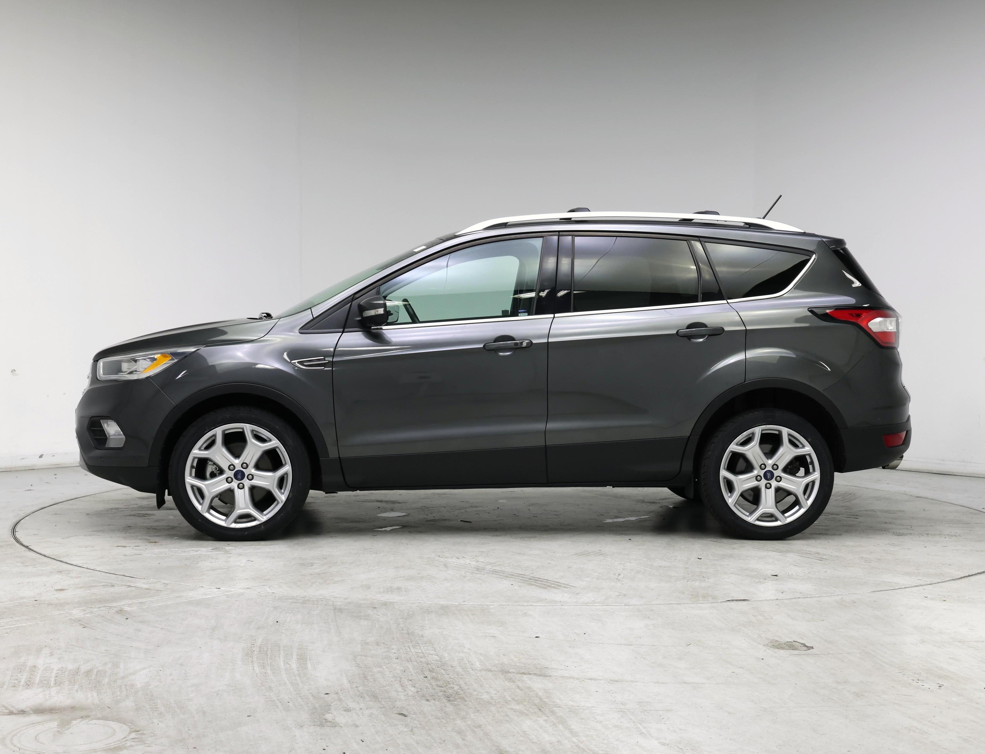Thumbnail: 2018 Ford Escape - 3