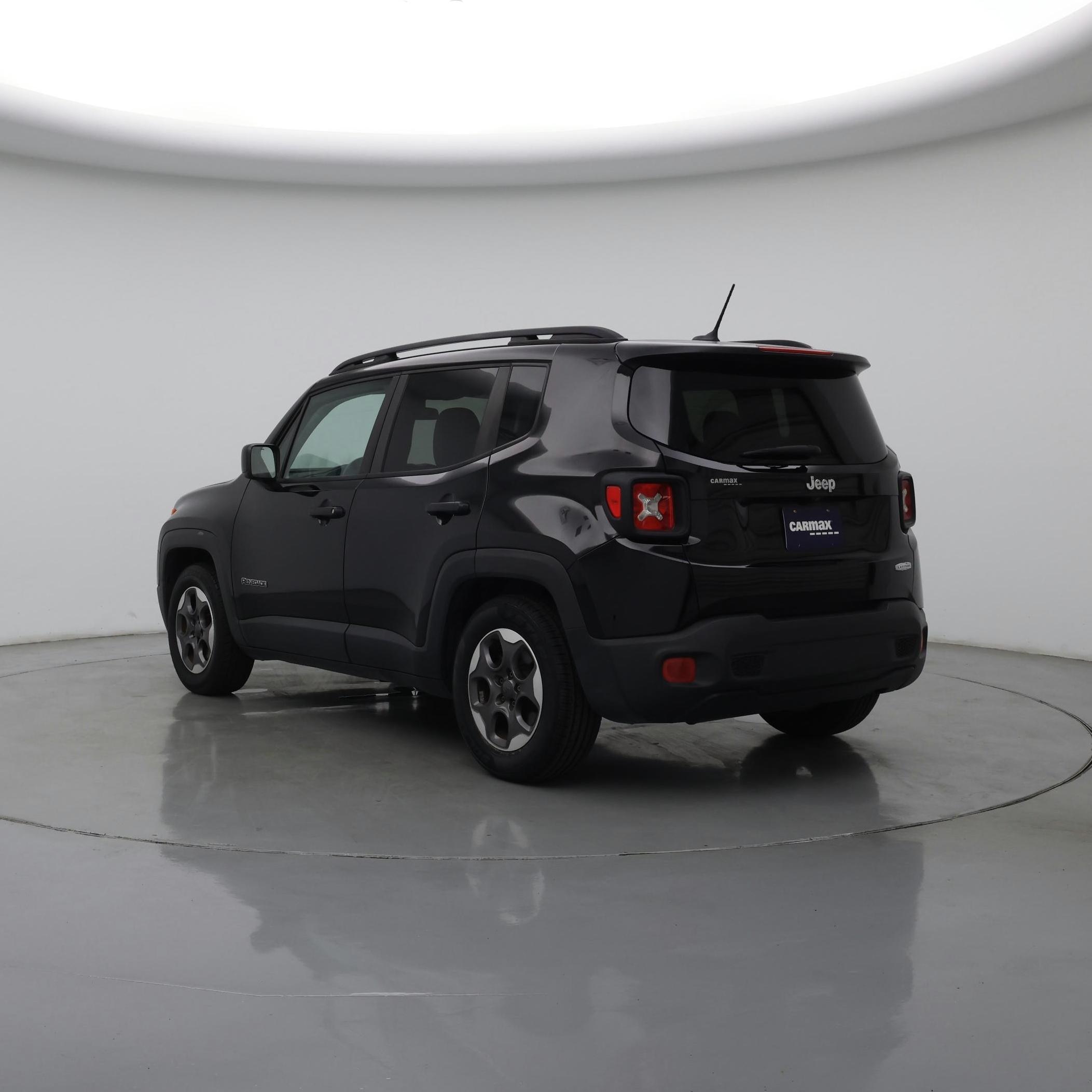 Thumbnail: 2015 Jeep Renegade - 2