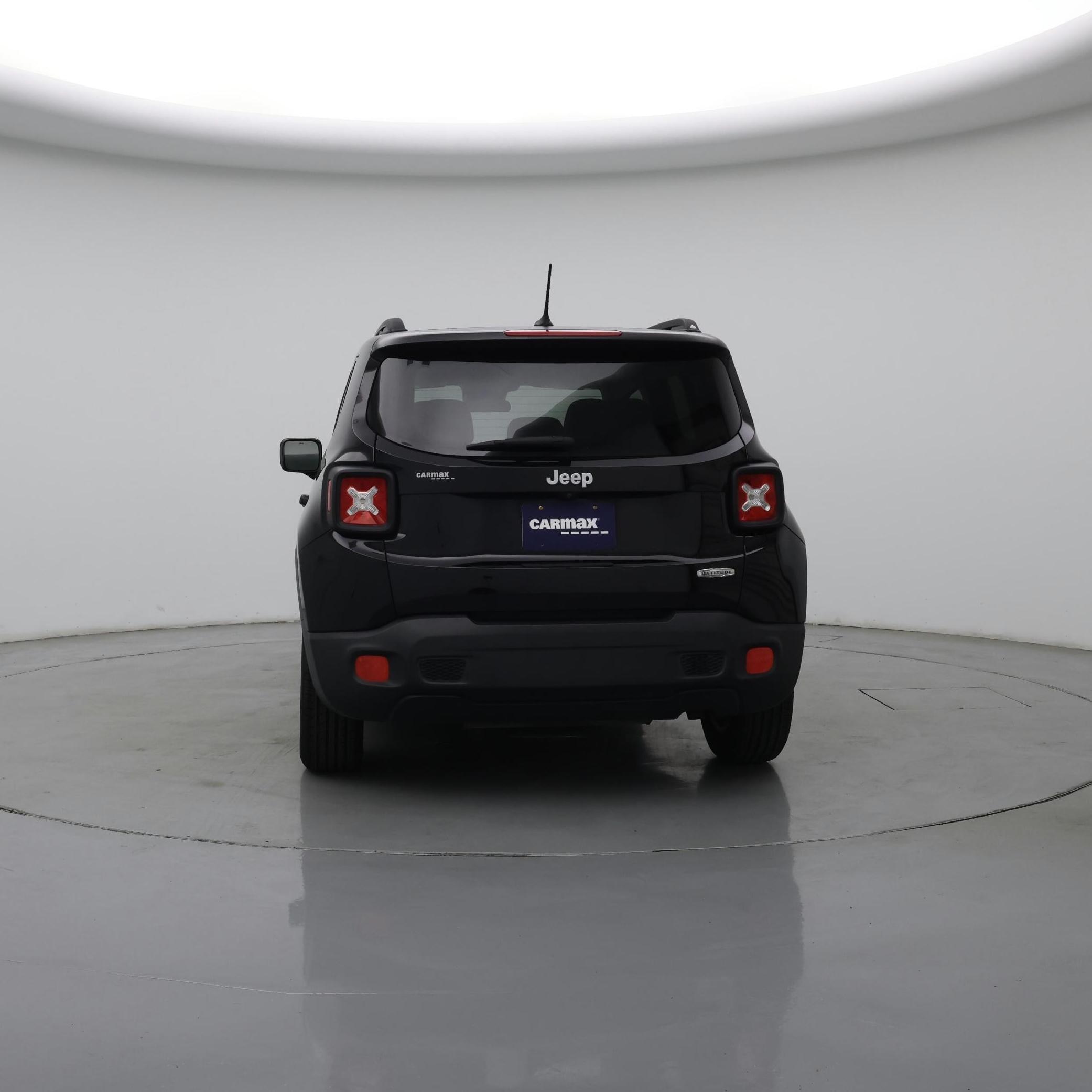 Thumbnail: 2015 Jeep Renegade - 6